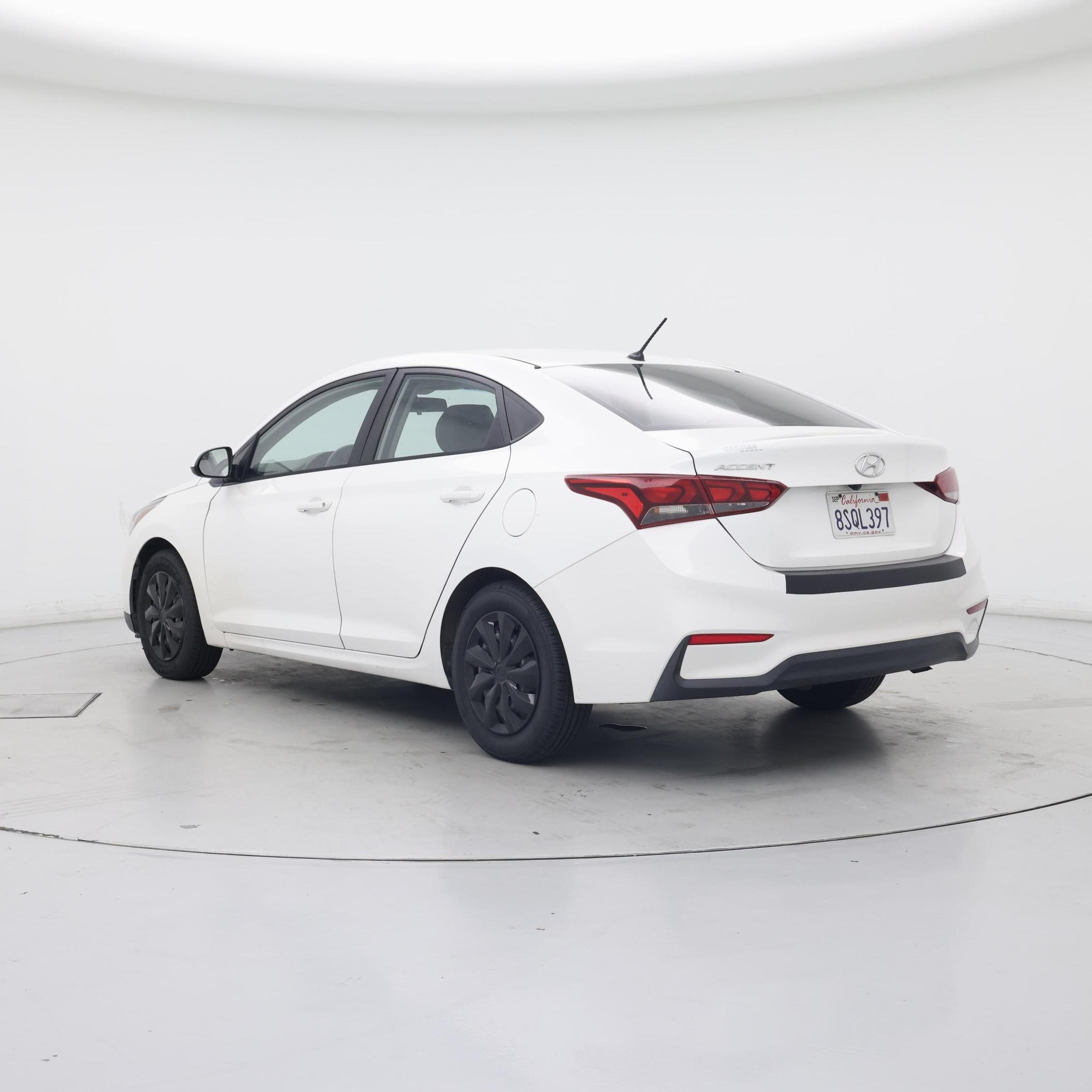 Thumbnail: 2018 Hyundai Accent - 2