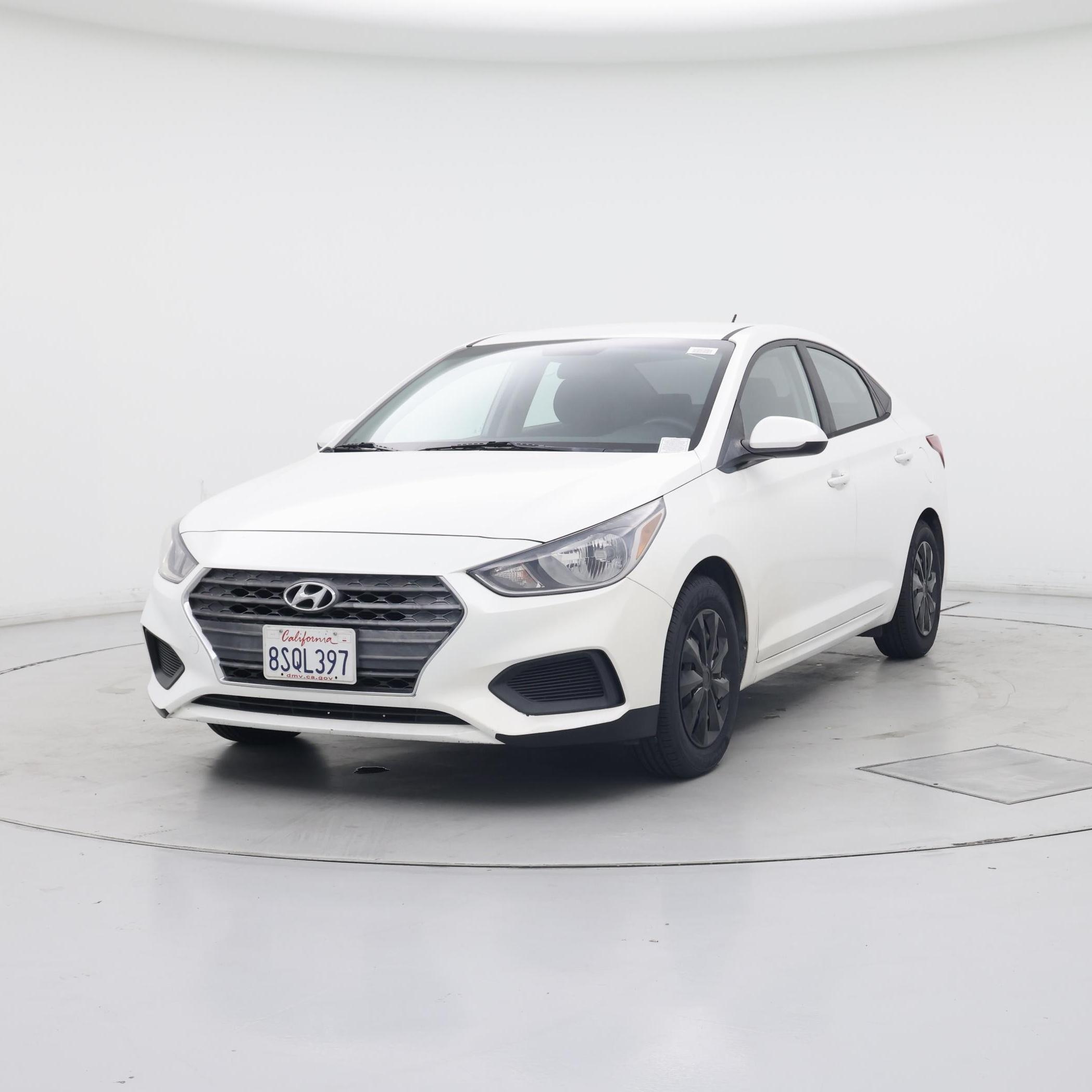 Thumbnail: 2018 Hyundai Accent - 4