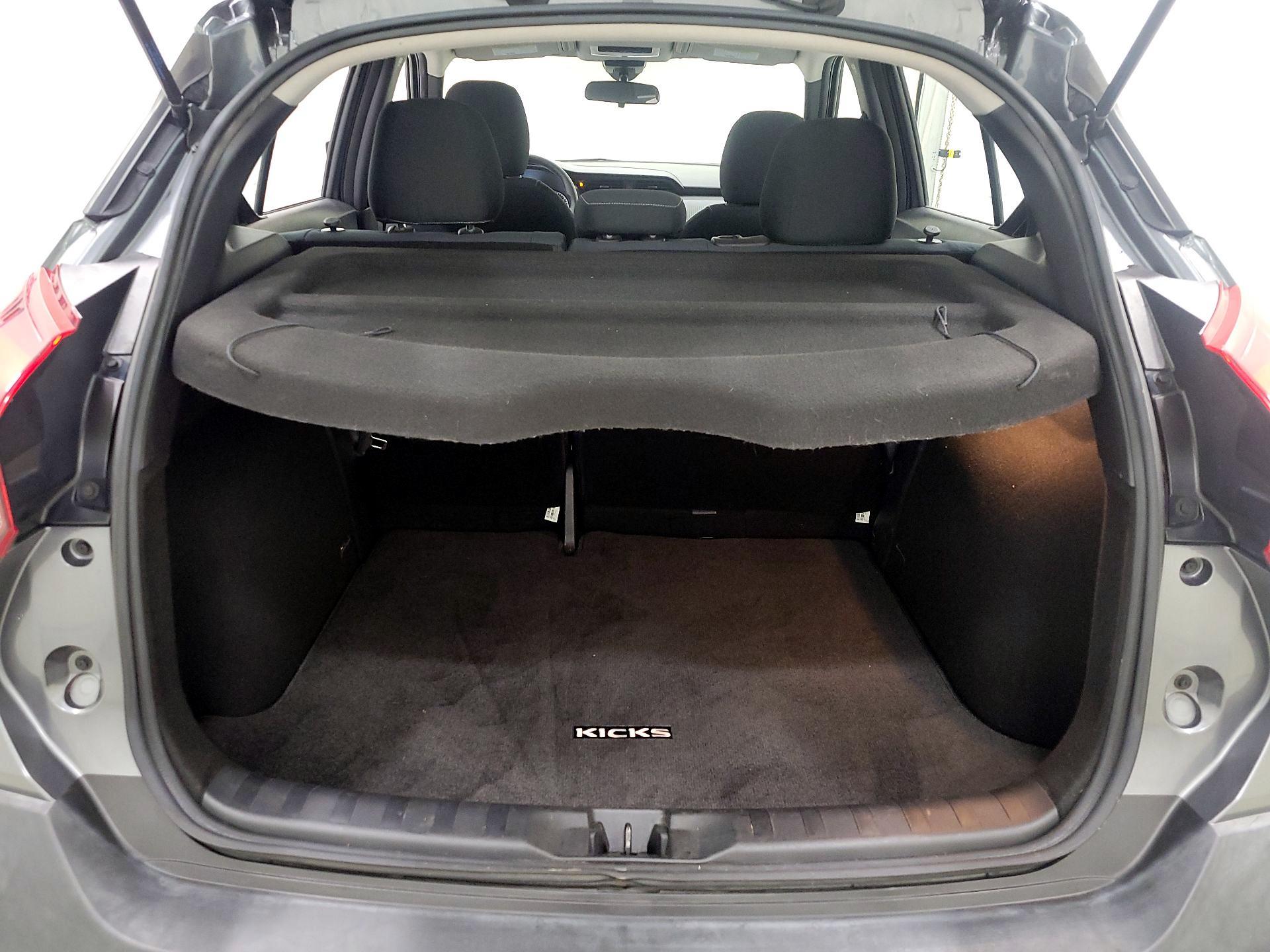 Thumbnail: 2020 Nissan Kicks - 20