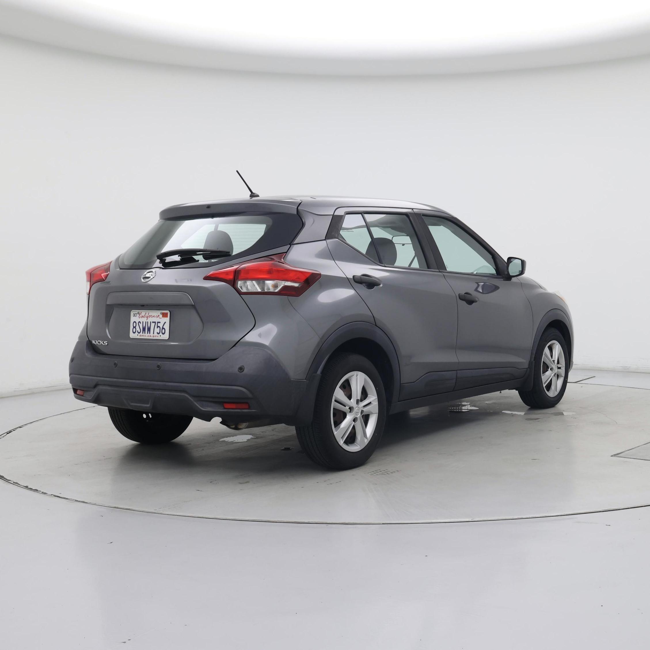 Thumbnail: 2020 Nissan Kicks - 8