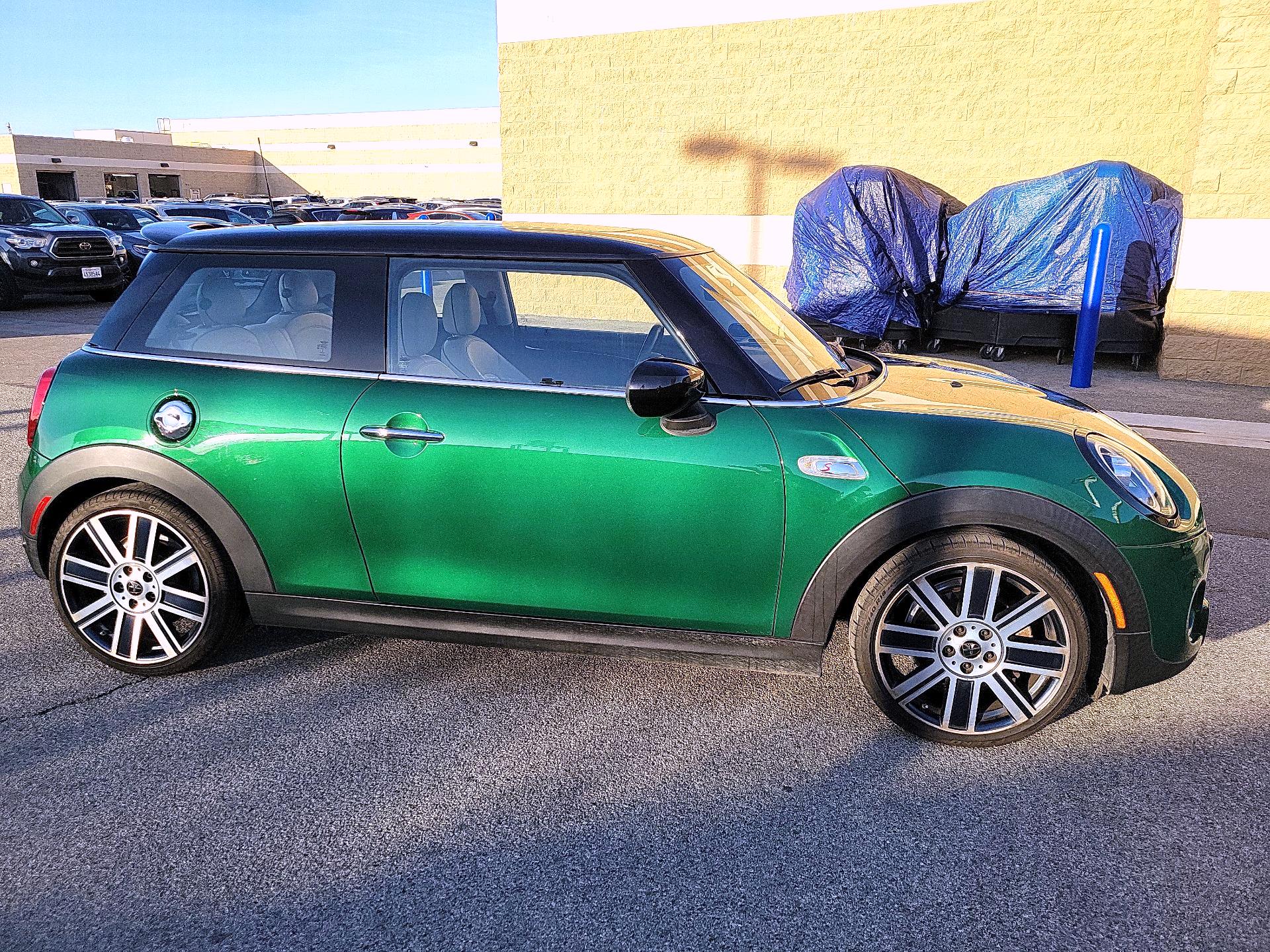Thumbnail: 2020 MINI Cooper Hardtop - 4