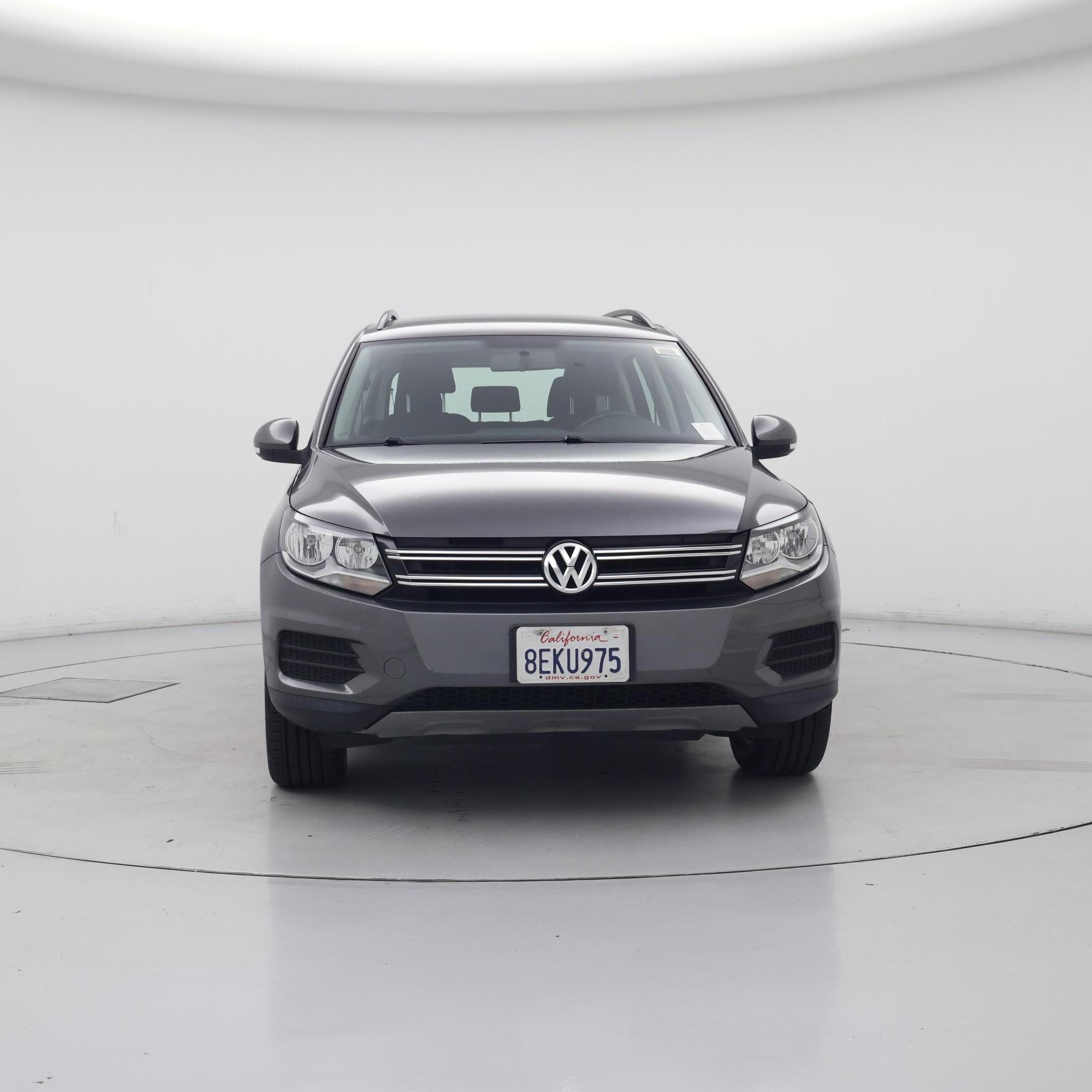 Thumbnail: 2018 Volkswagen Tiguan - 5