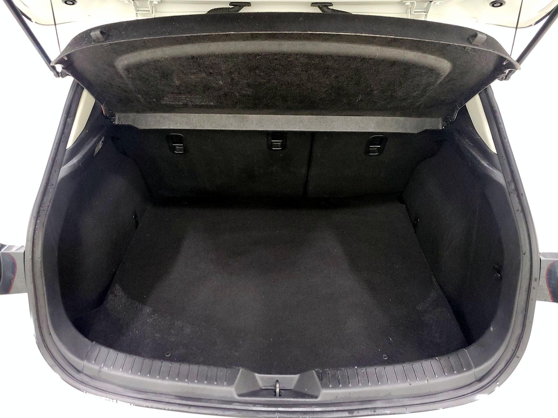 Thumbnail: 2014 Mazda Mazda3 - 18