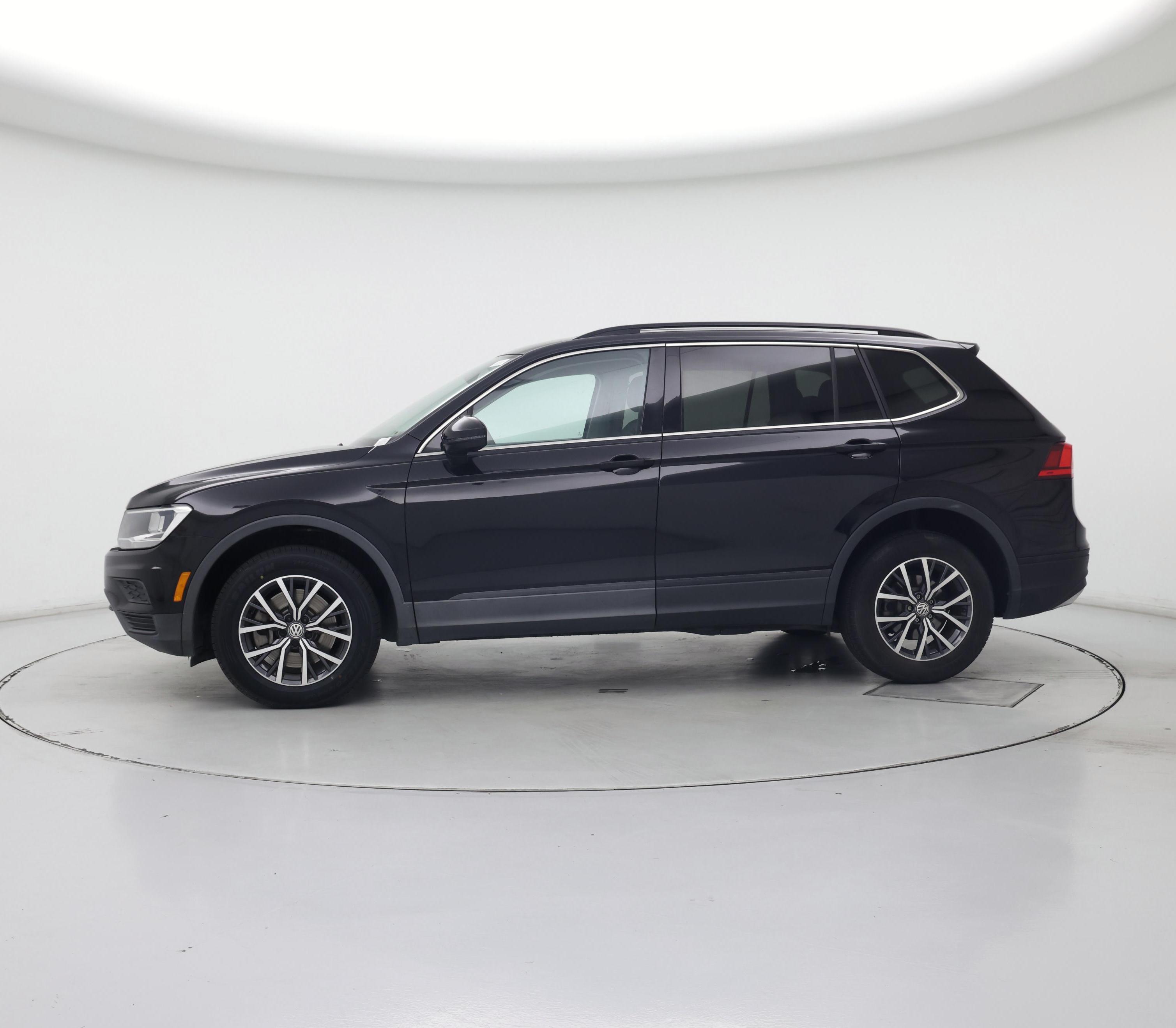 Thumbnail: 2019 Volkswagen Tiguan - 3
