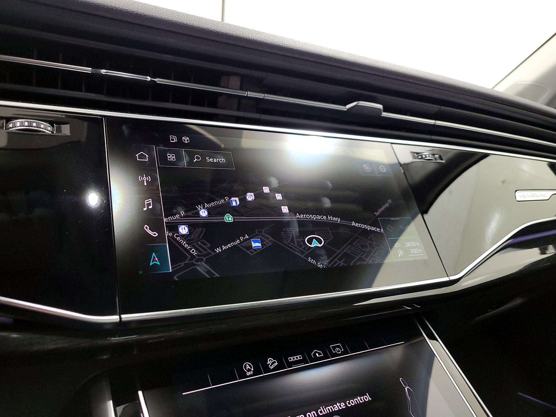 Thumbnail: 2021 Audi Q7 - 14