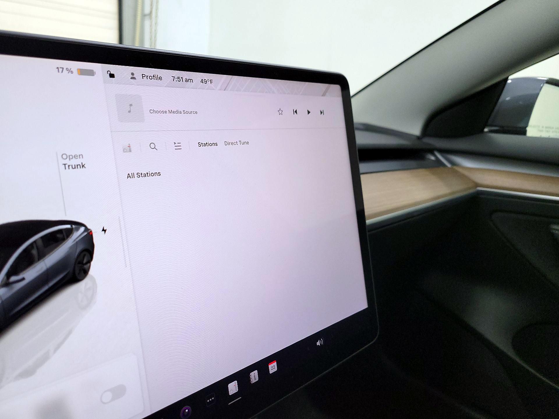 Thumbnail: 2023 Tesla Model 3 - 15