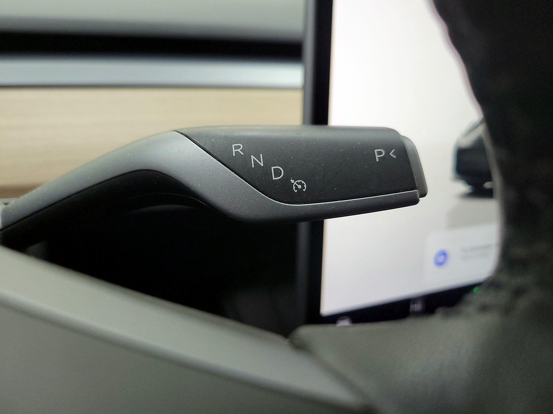 Thumbnail: 2023 Tesla Model 3 - 17