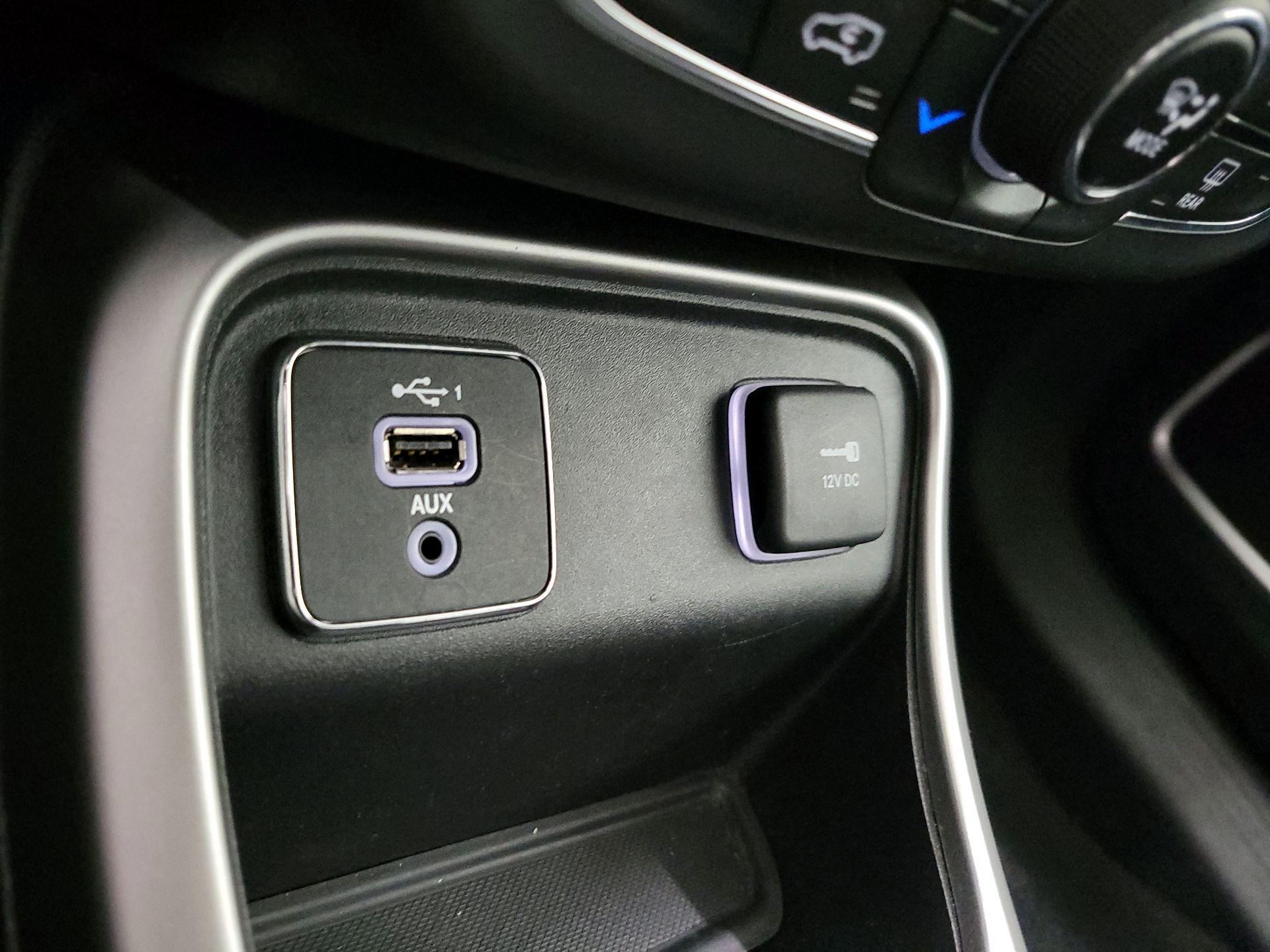 Thumbnail: 2020 Jeep Compass - 18