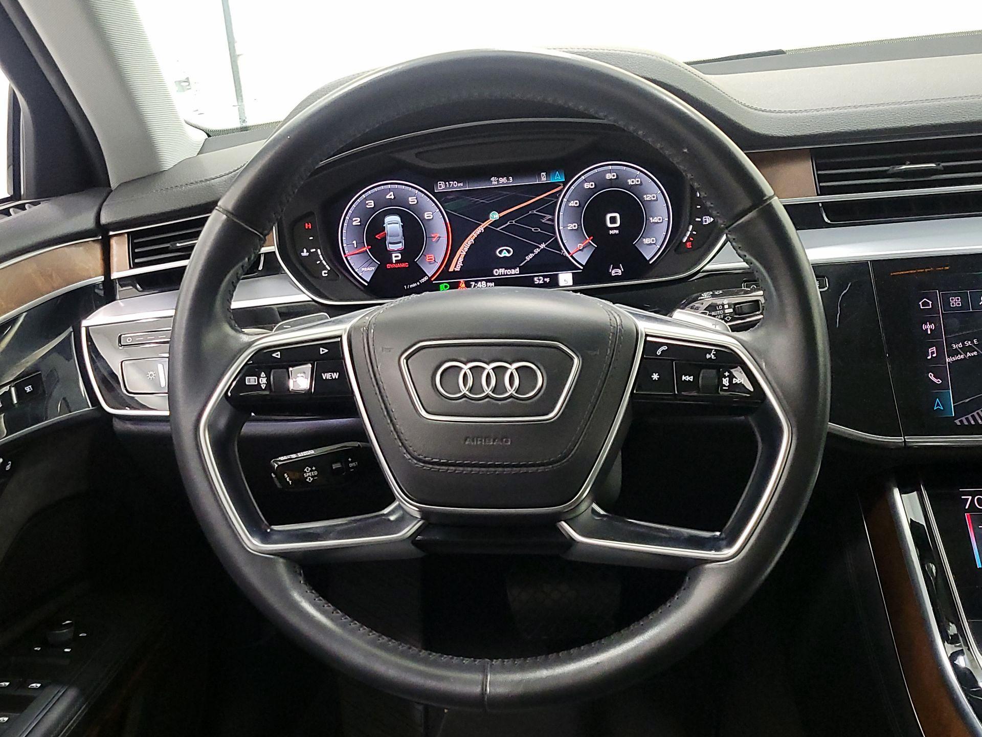 Thumbnail: 2019 Audi A8 - 10