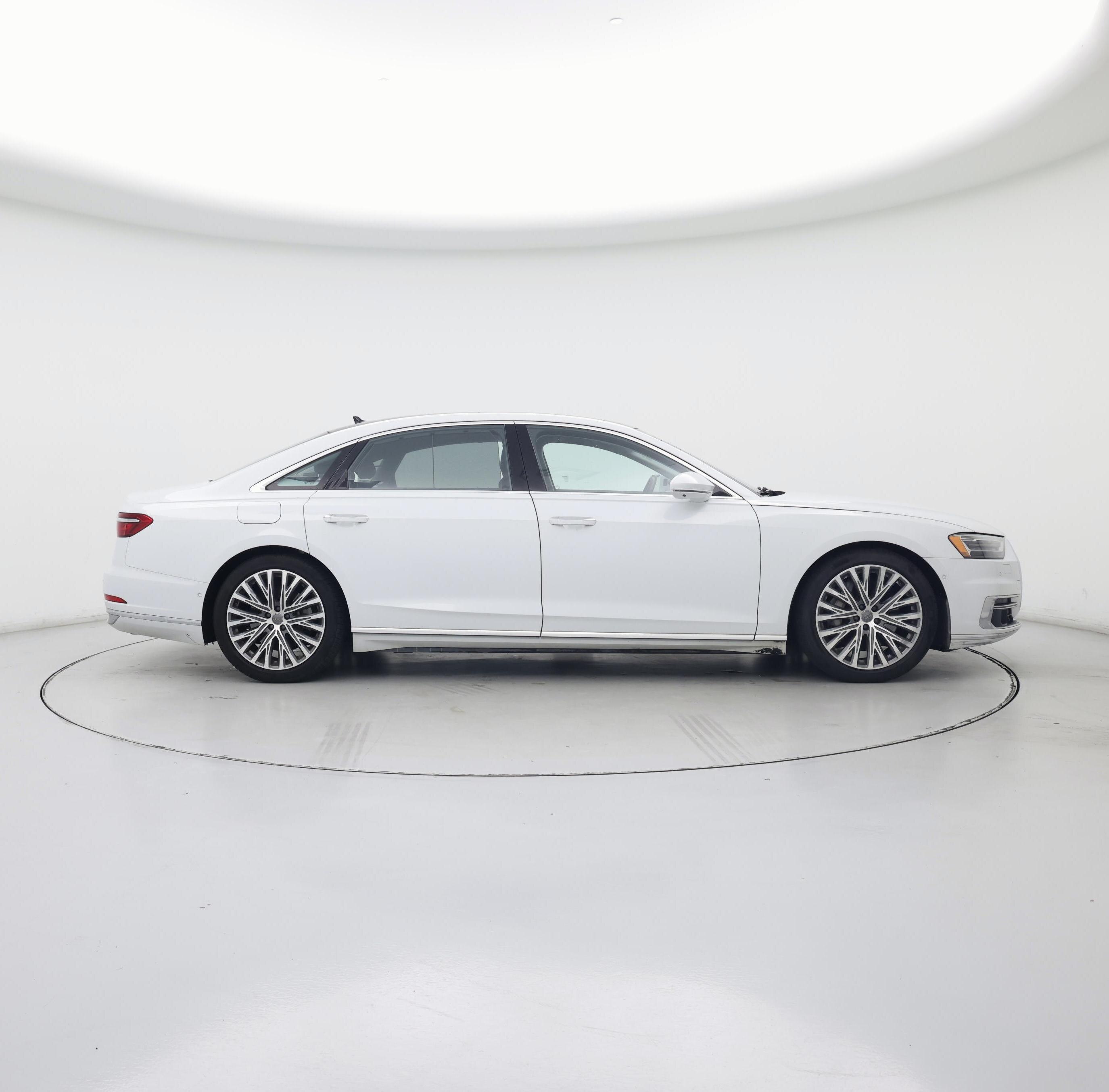 Thumbnail: 2019 Audi A8 - 7