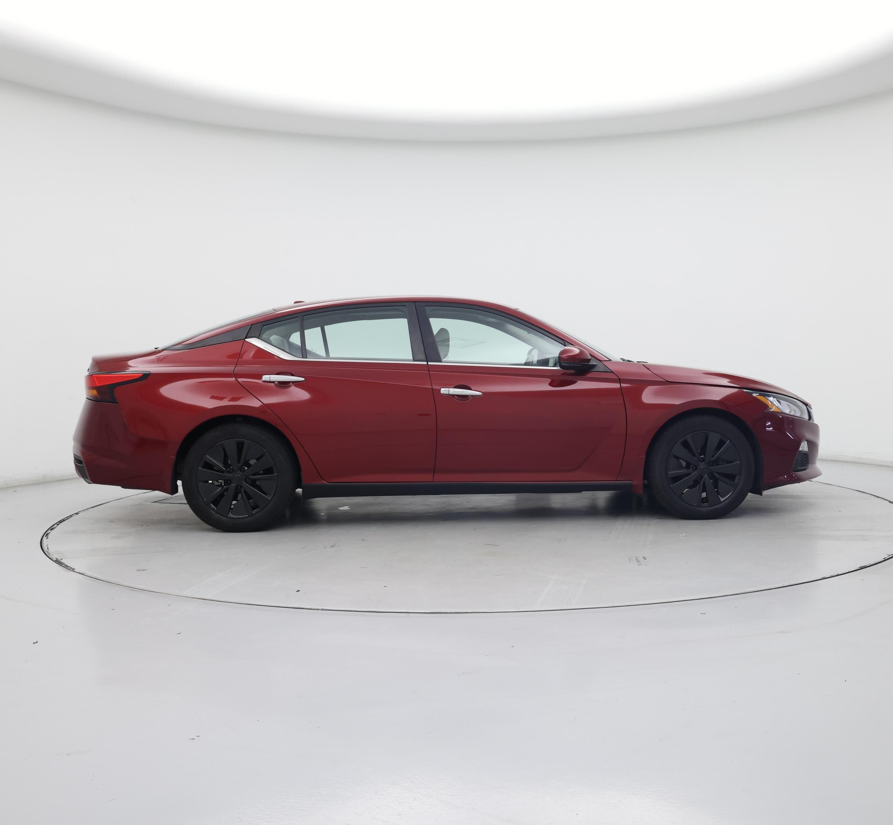 Thumbnail: 2021 Nissan Altima - 7