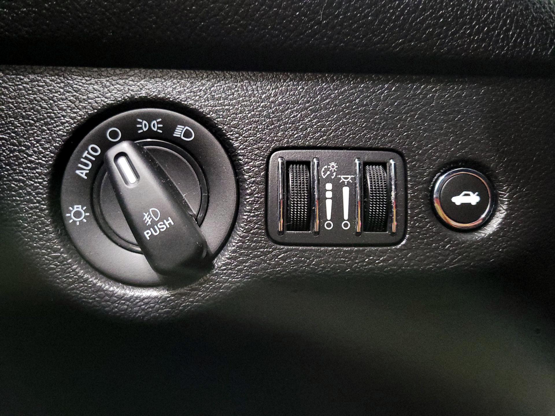 Thumbnail: 2022 Dodge Challenger - 13