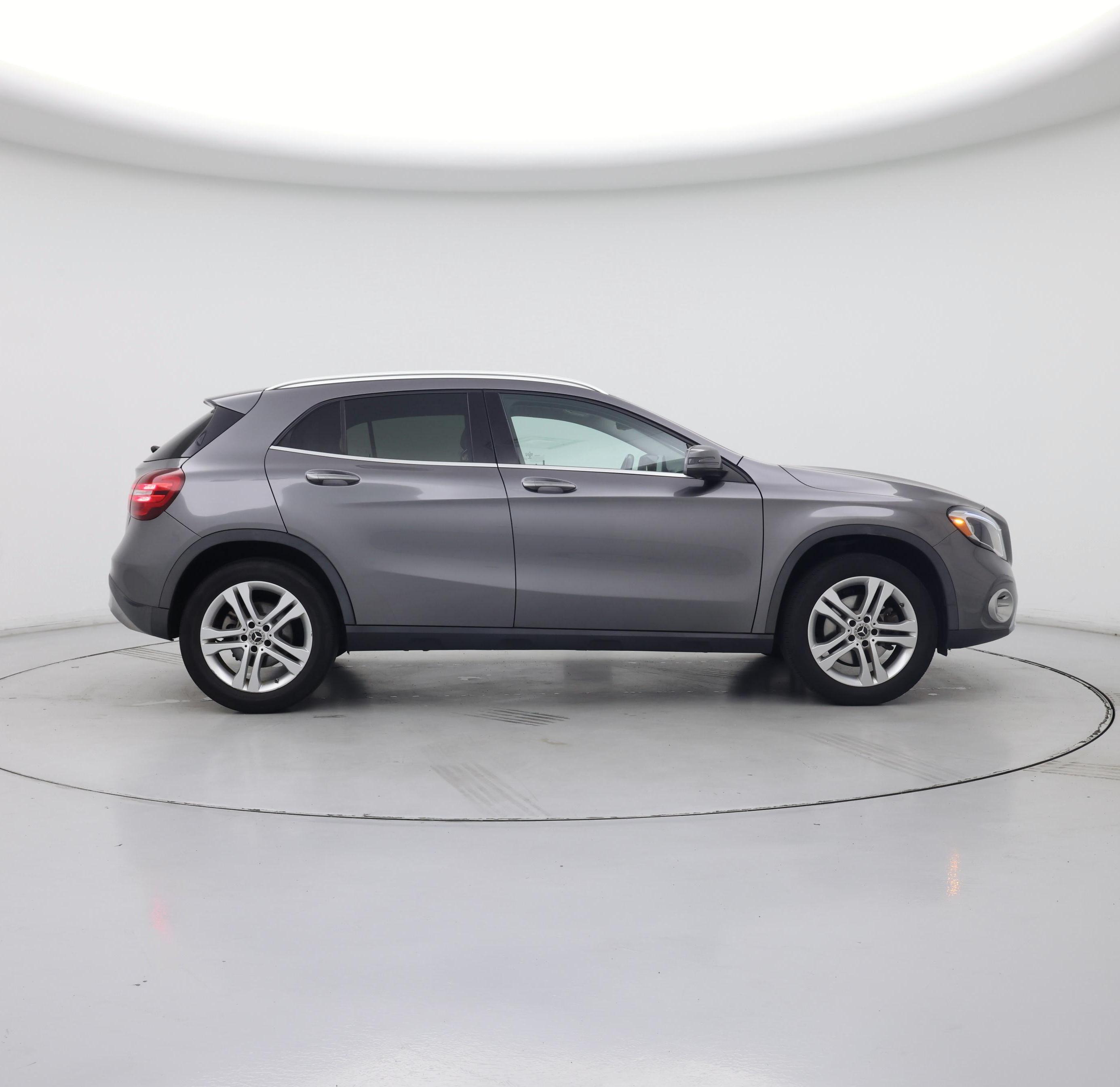 Thumbnail: 2020 Mercedes-Benz GLA - 7