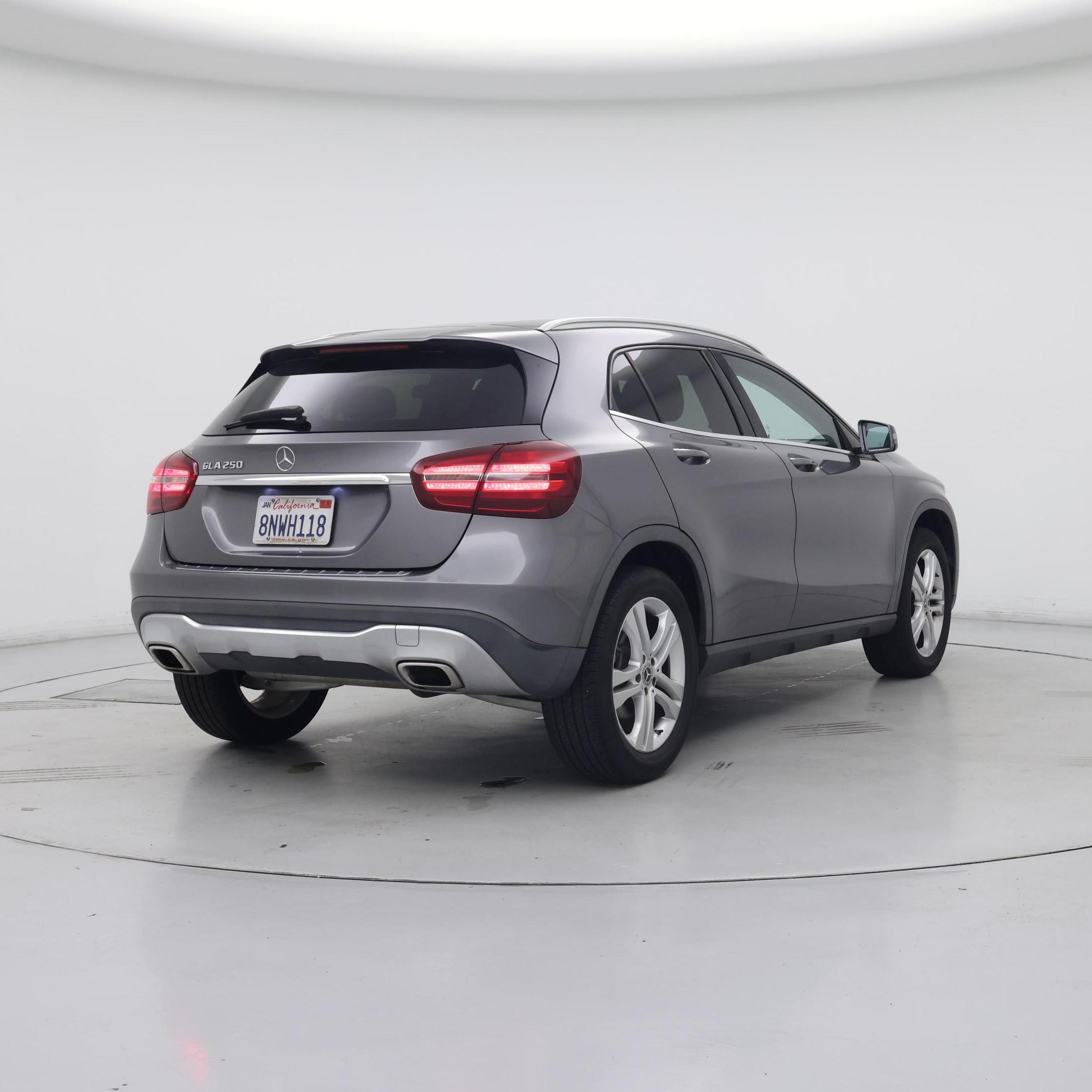 Thumbnail: 2020 Mercedes-Benz GLA - 8