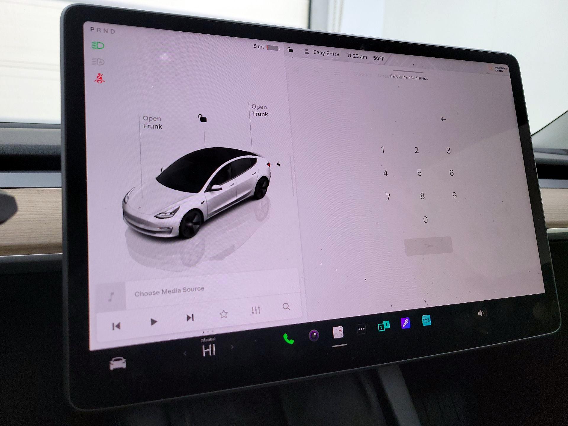 Thumbnail: 2023 Tesla Model 3 - 15
