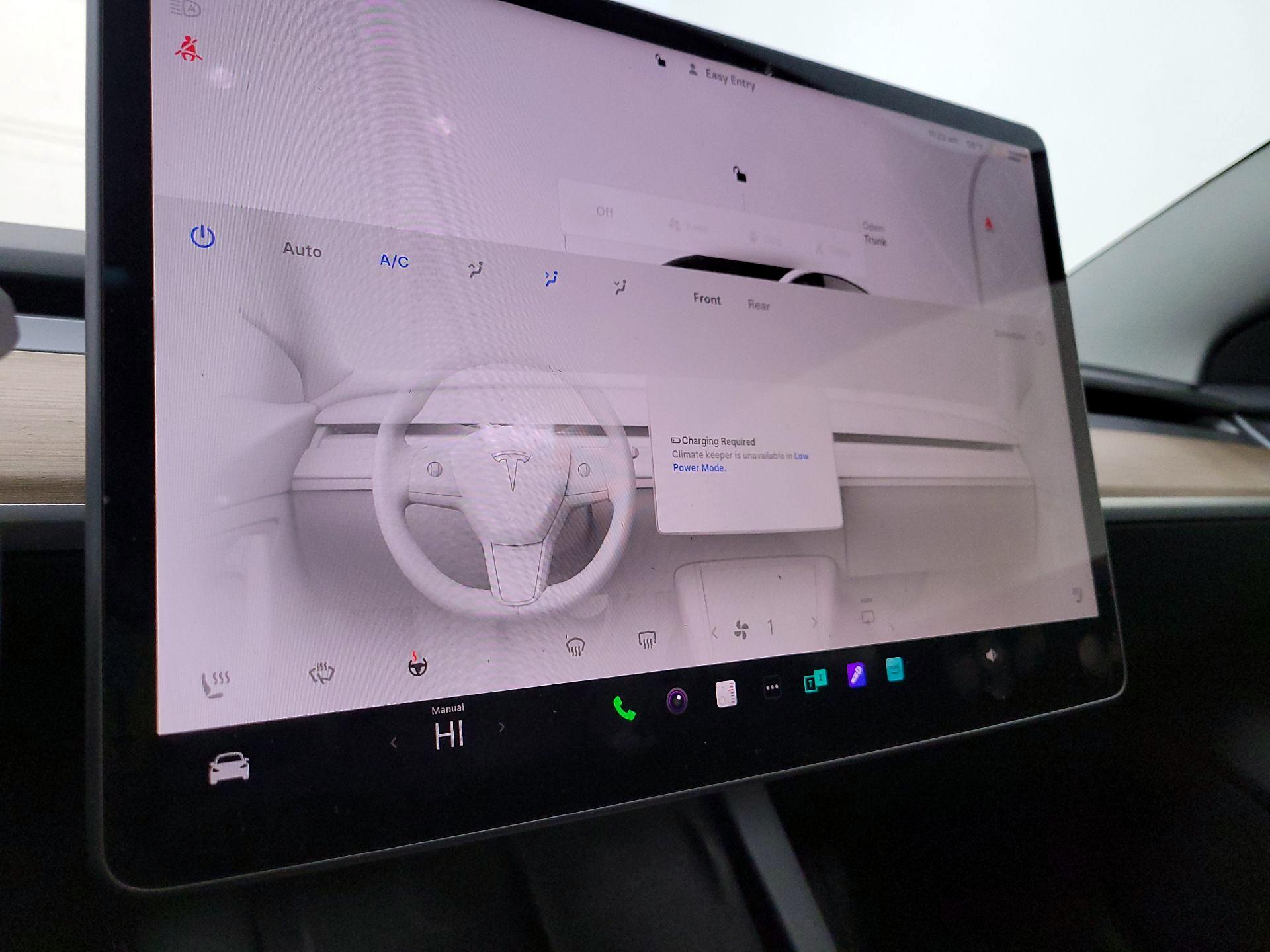 Thumbnail: 2023 Tesla Model 3 - 16