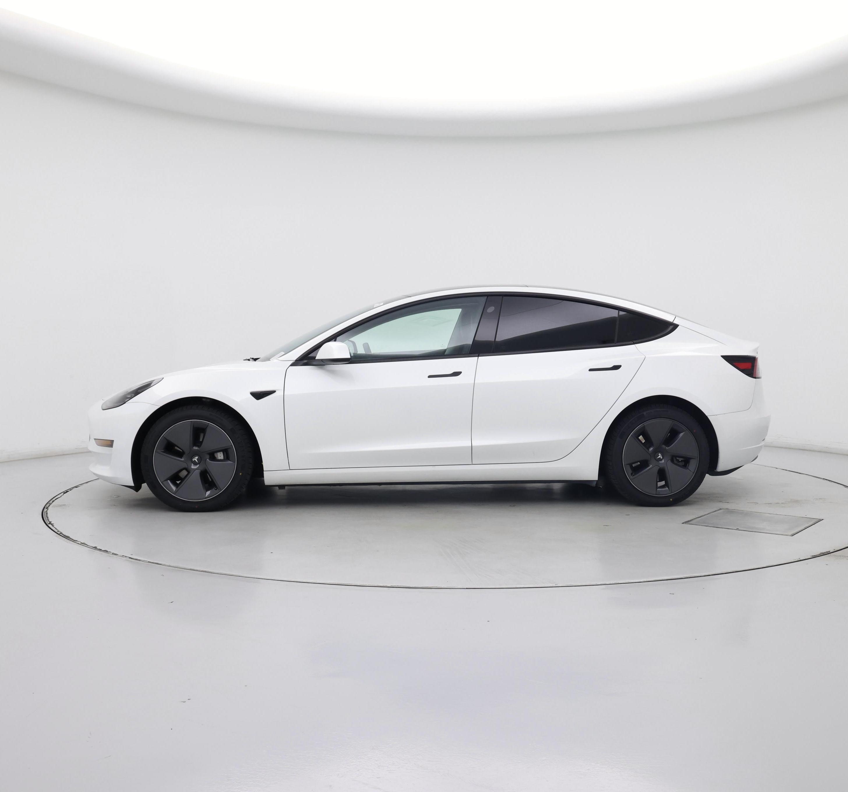 Thumbnail: 2023 Tesla Model 3 - 3