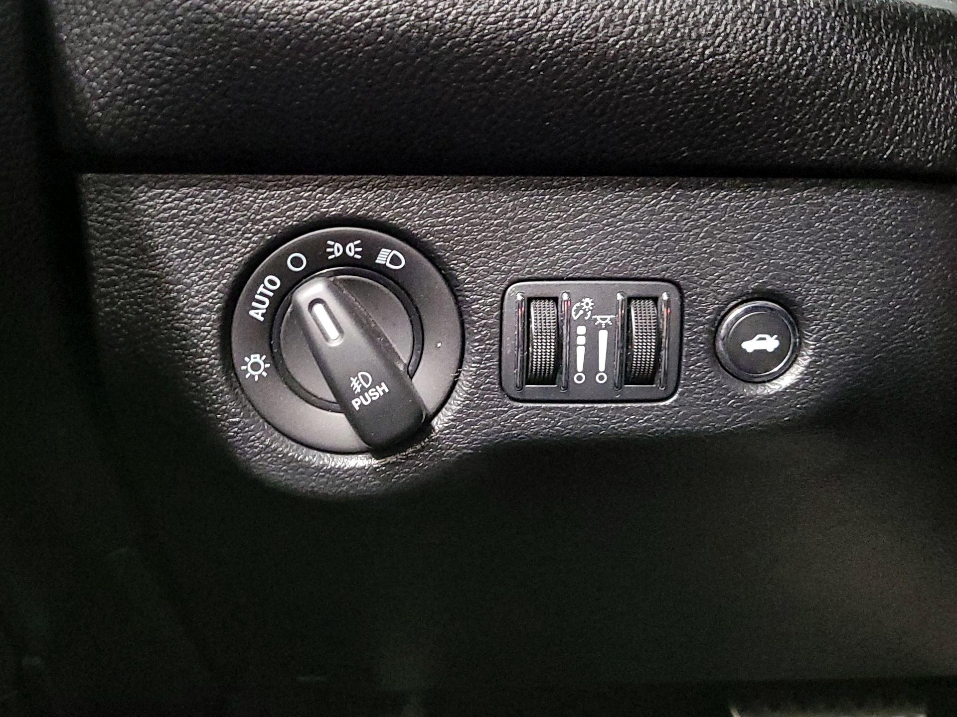 Thumbnail: 2022 Dodge Challenger - 13