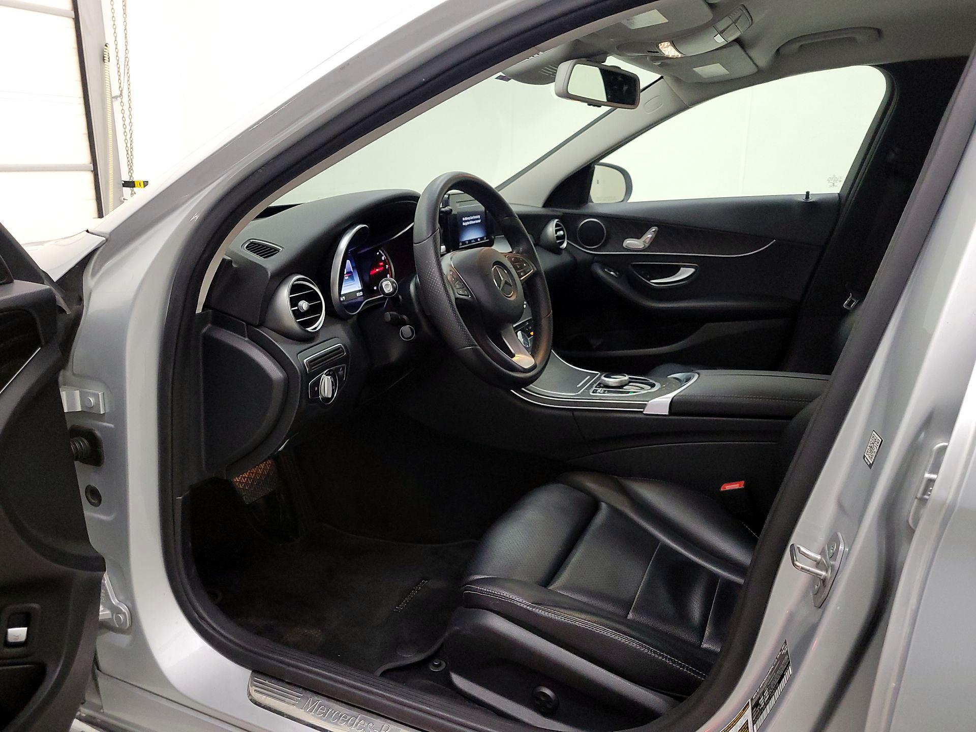 Thumbnail: 2017 Mercedes-Benz C-Class - 11