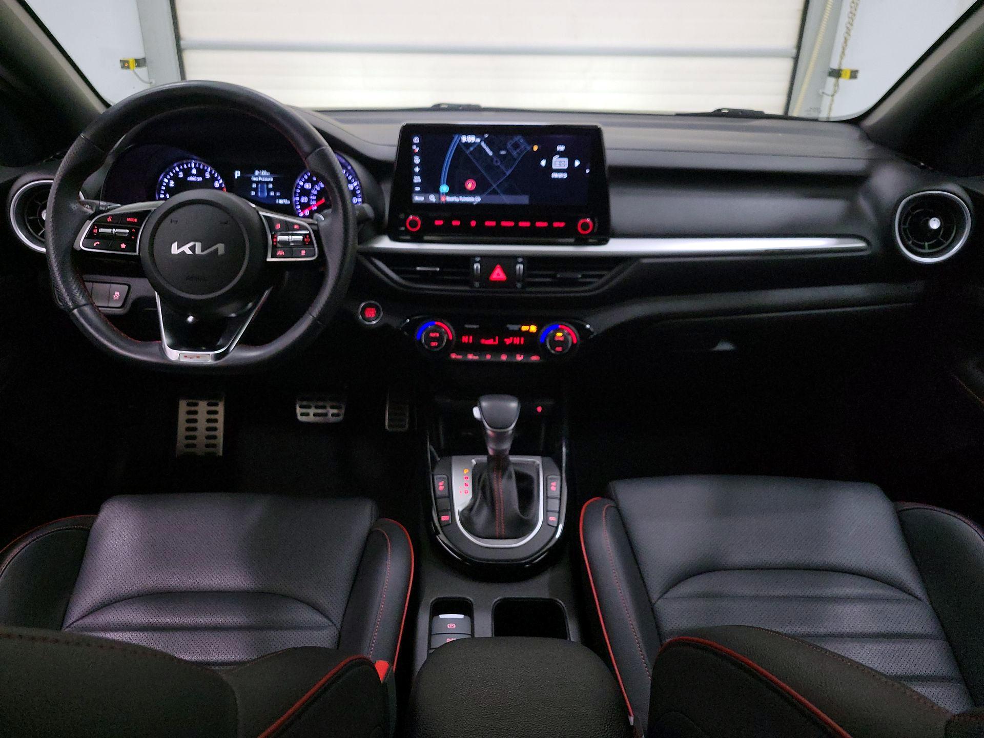 Thumbnail: 2023 Kia Forte - 9