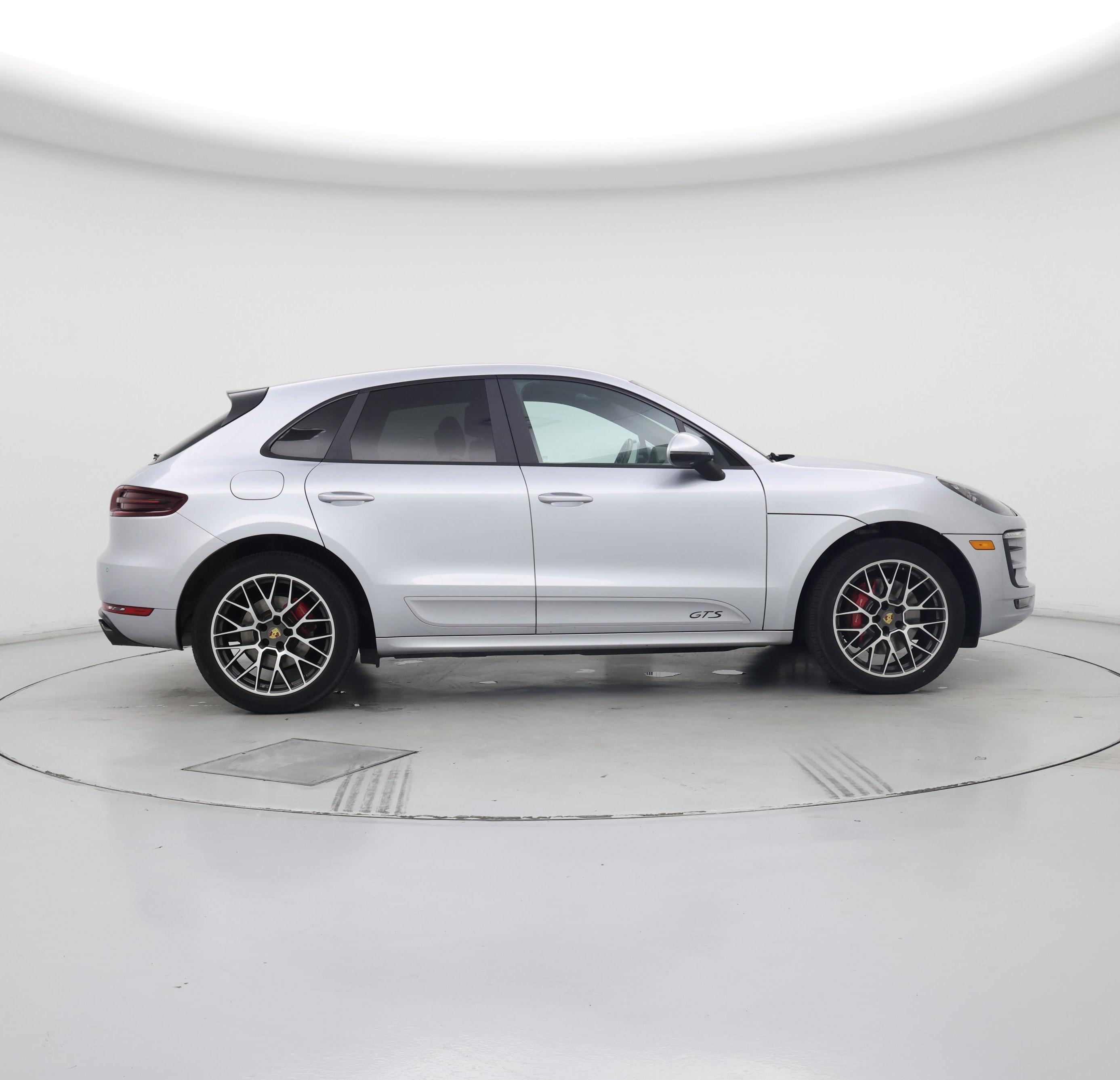 Thumbnail: 2018 Porsche Macan - 7