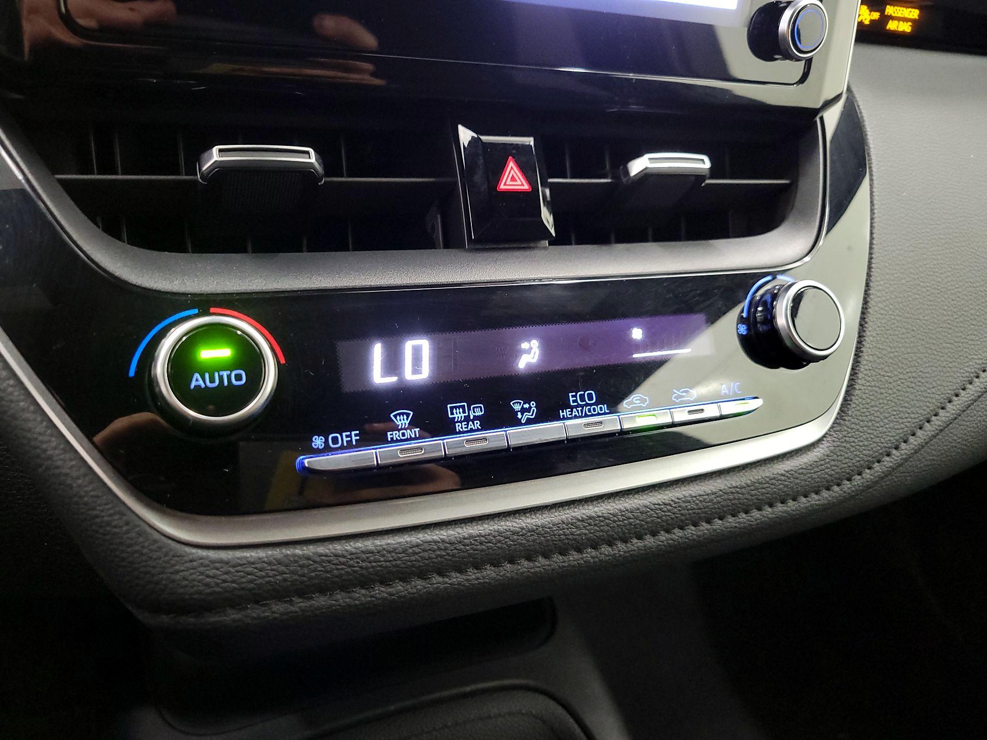 Thumbnail: 2020 Toyota Corolla - 16