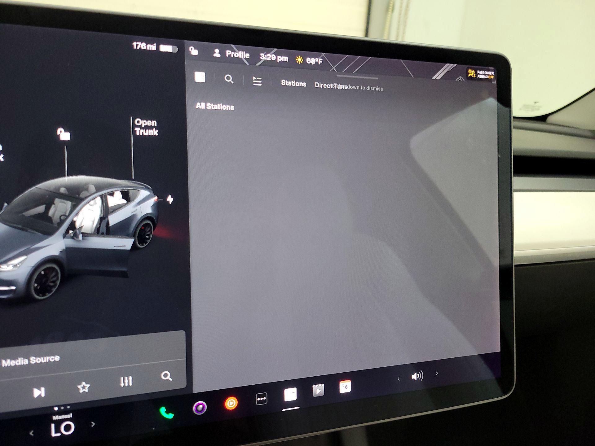 Thumbnail: 2022 Tesla Model Y - 15