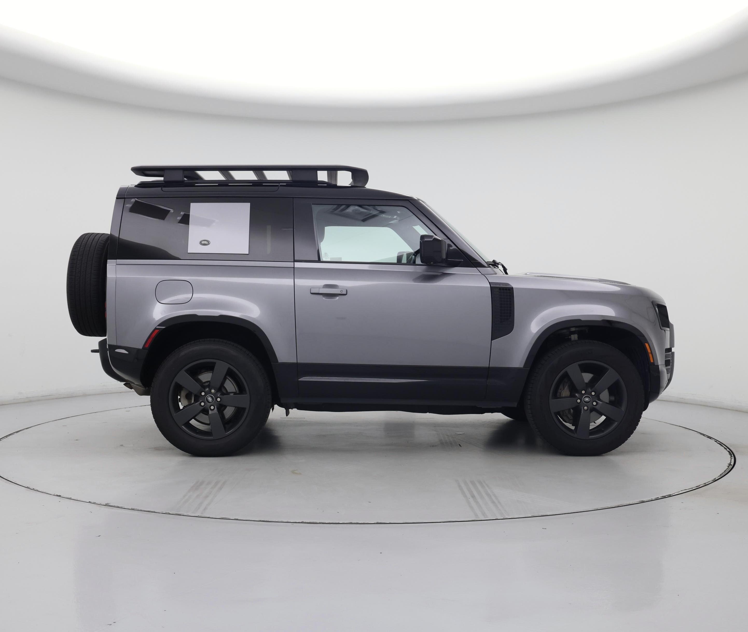Thumbnail: 2022 Land Rover Defender - 7