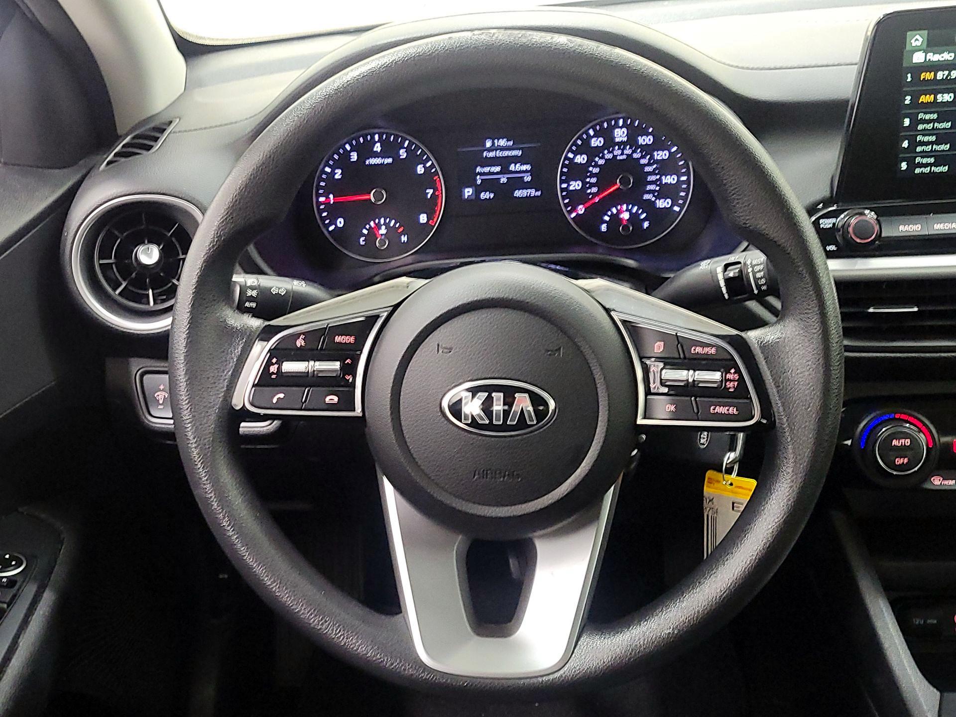 Thumbnail: 2019 Kia Forte - 10