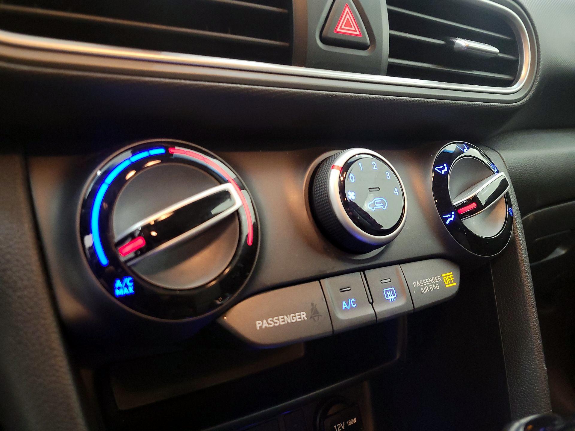 Thumbnail: 2021 Hyundai Kona - 16