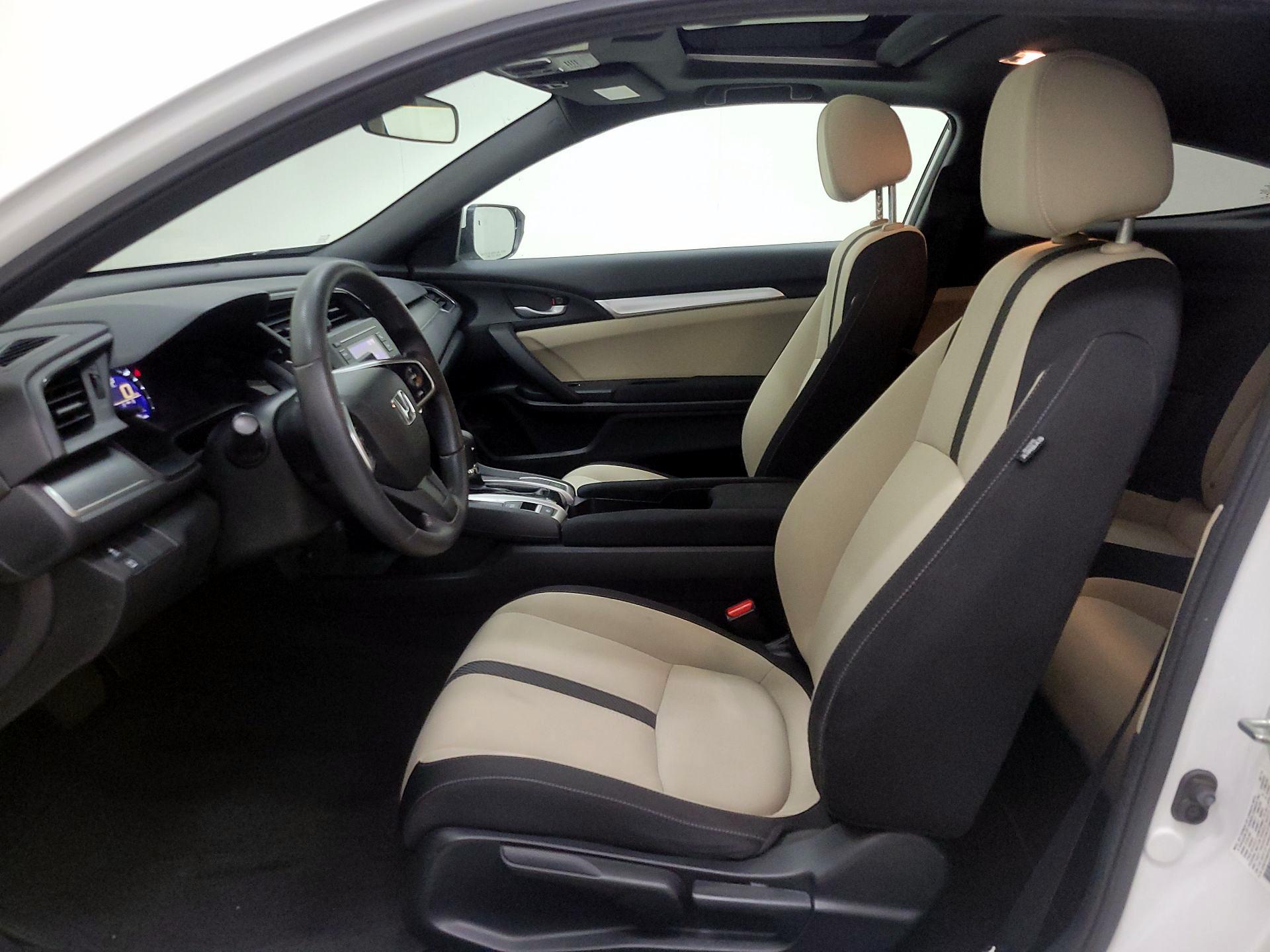 Thumbnail: 2016 Honda Civic - 11