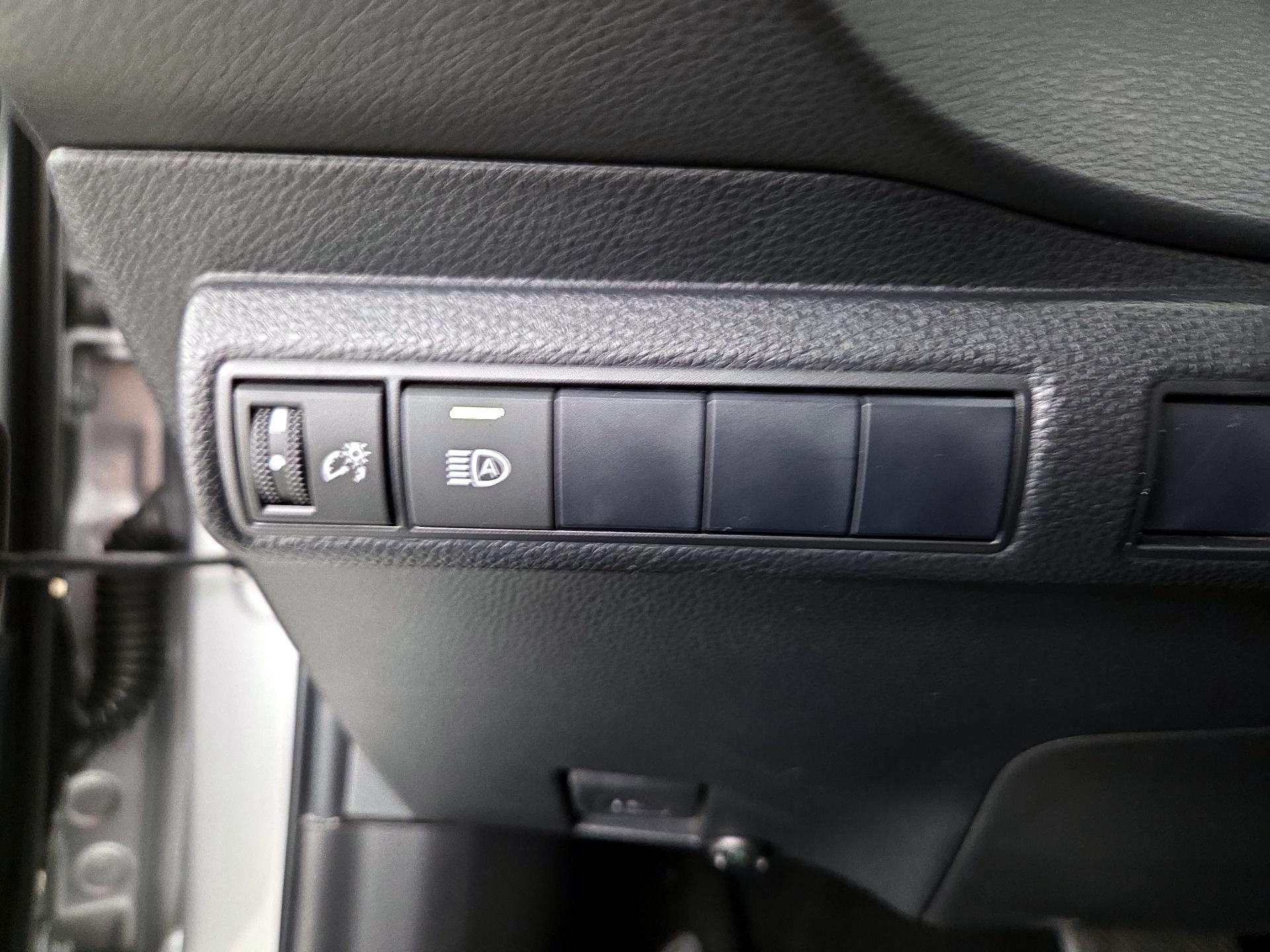 Thumbnail: 2022 Toyota Corolla - 13