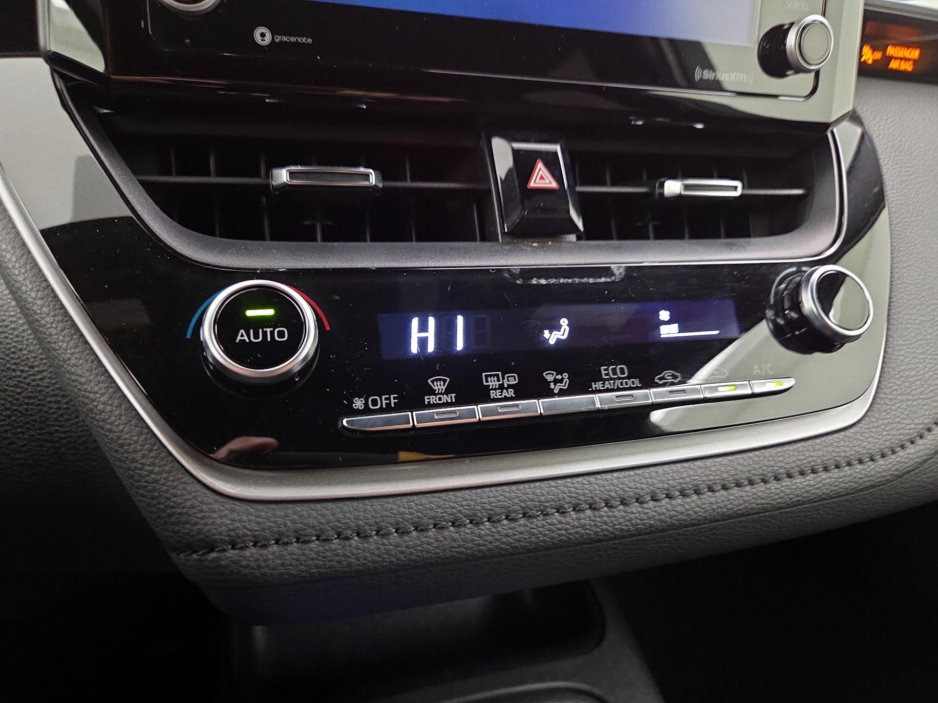 Thumbnail: 2022 Toyota Corolla - 16