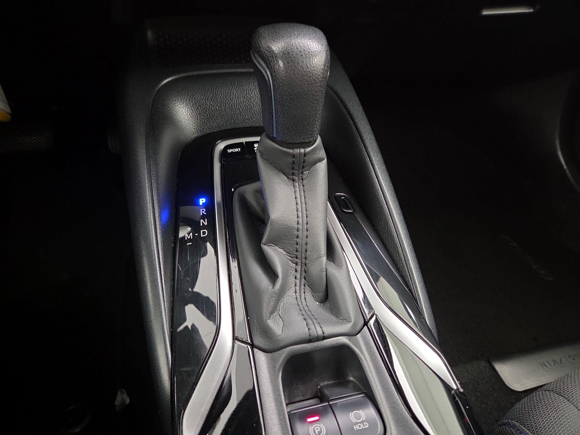 Thumbnail: 2022 Toyota Corolla - 17