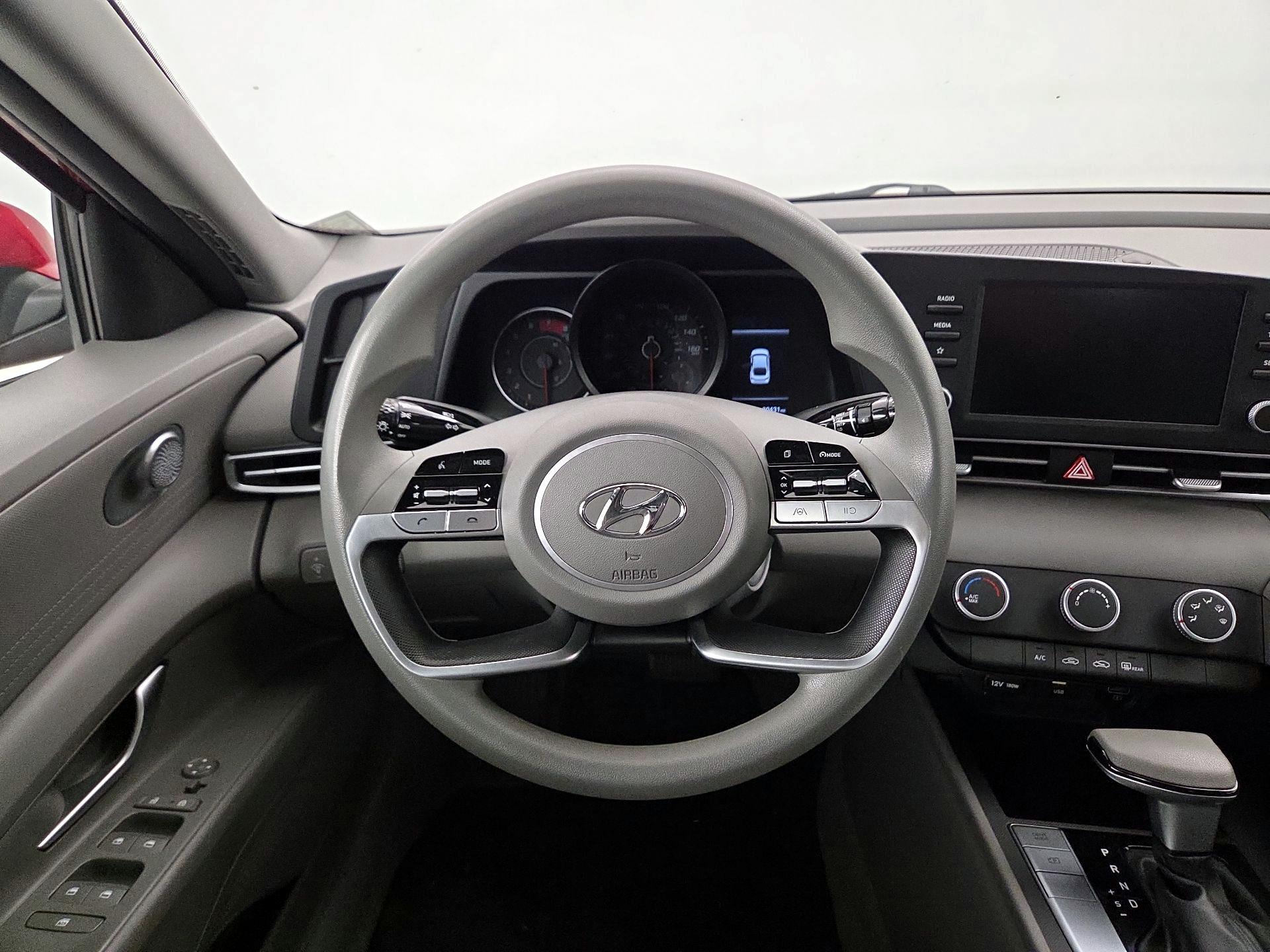 Thumbnail: 2023 Hyundai Elantra - 10