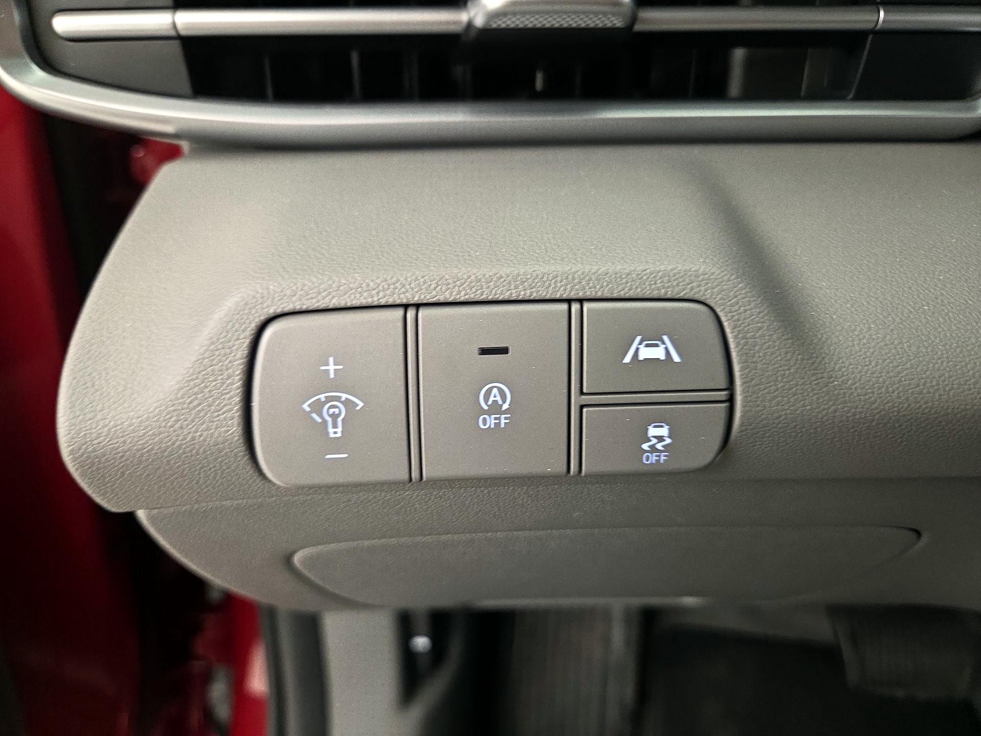 Thumbnail: 2023 Hyundai Elantra - 13