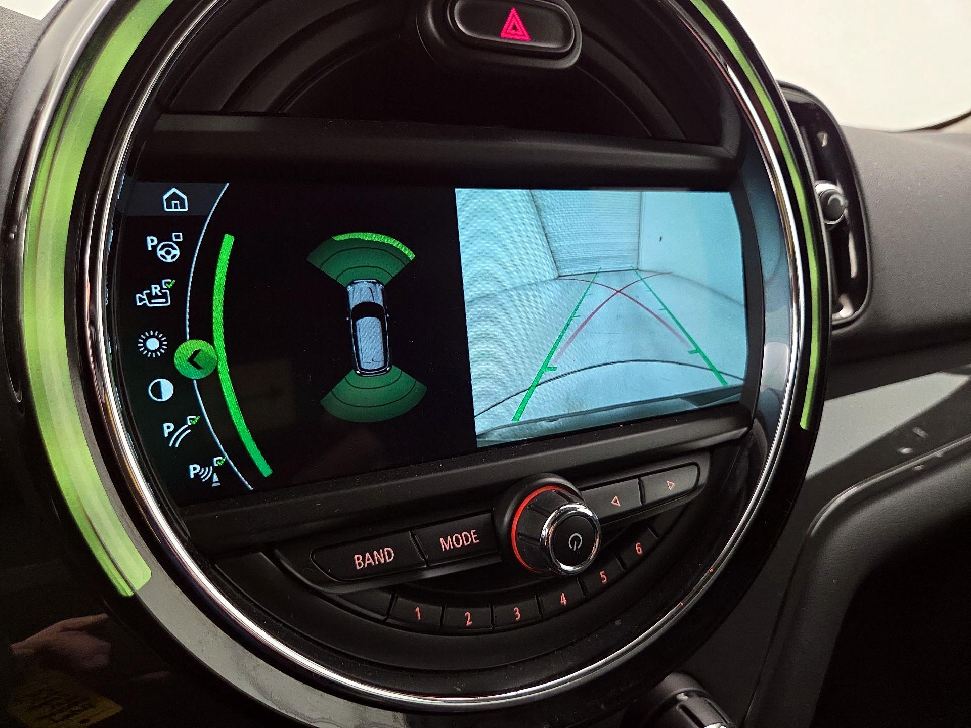 Thumbnail: 2017 MINI Cooper Countryman - 15