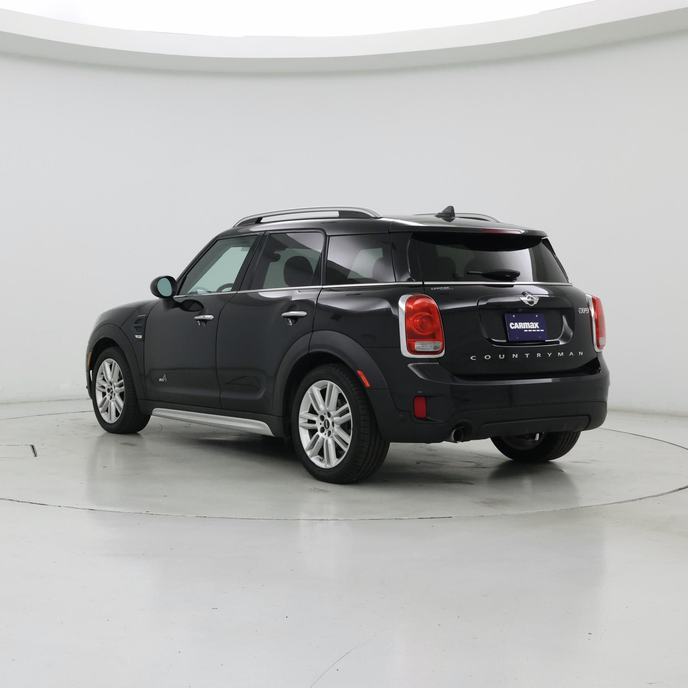 Thumbnail: 2017 MINI Cooper Countryman - 2