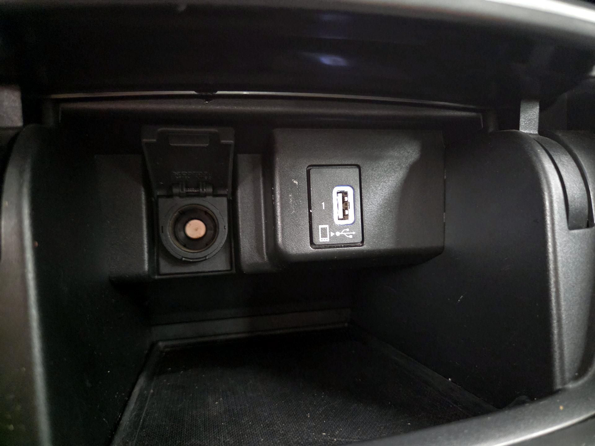 Thumbnail: 2018 Honda Accord - 18