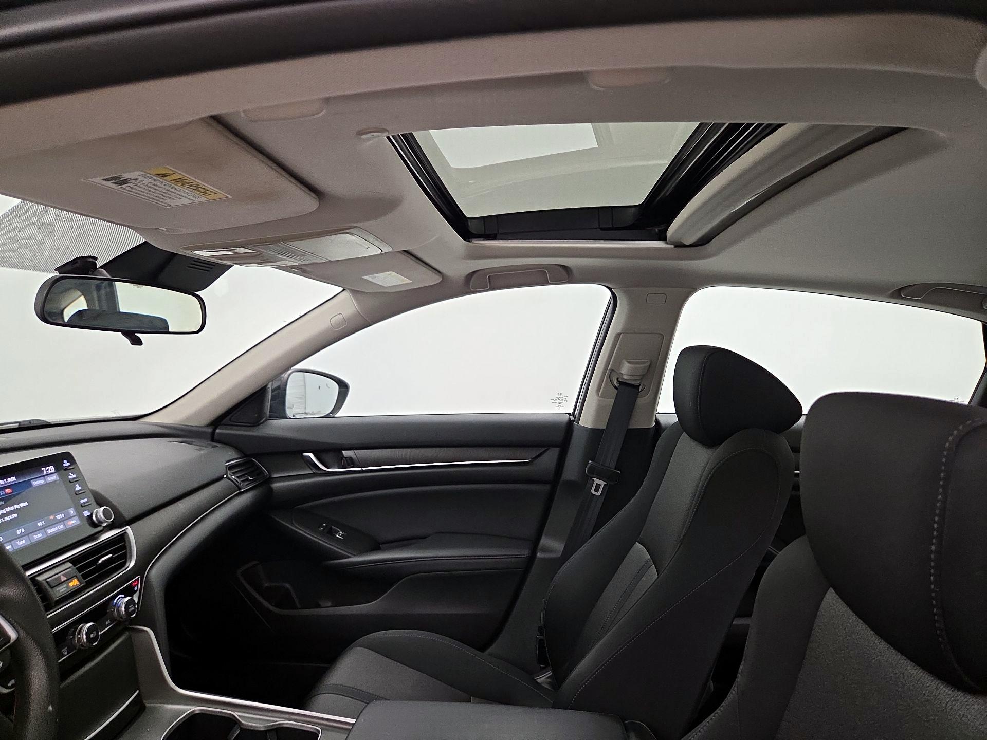 Thumbnail: 2018 Honda Accord - 19