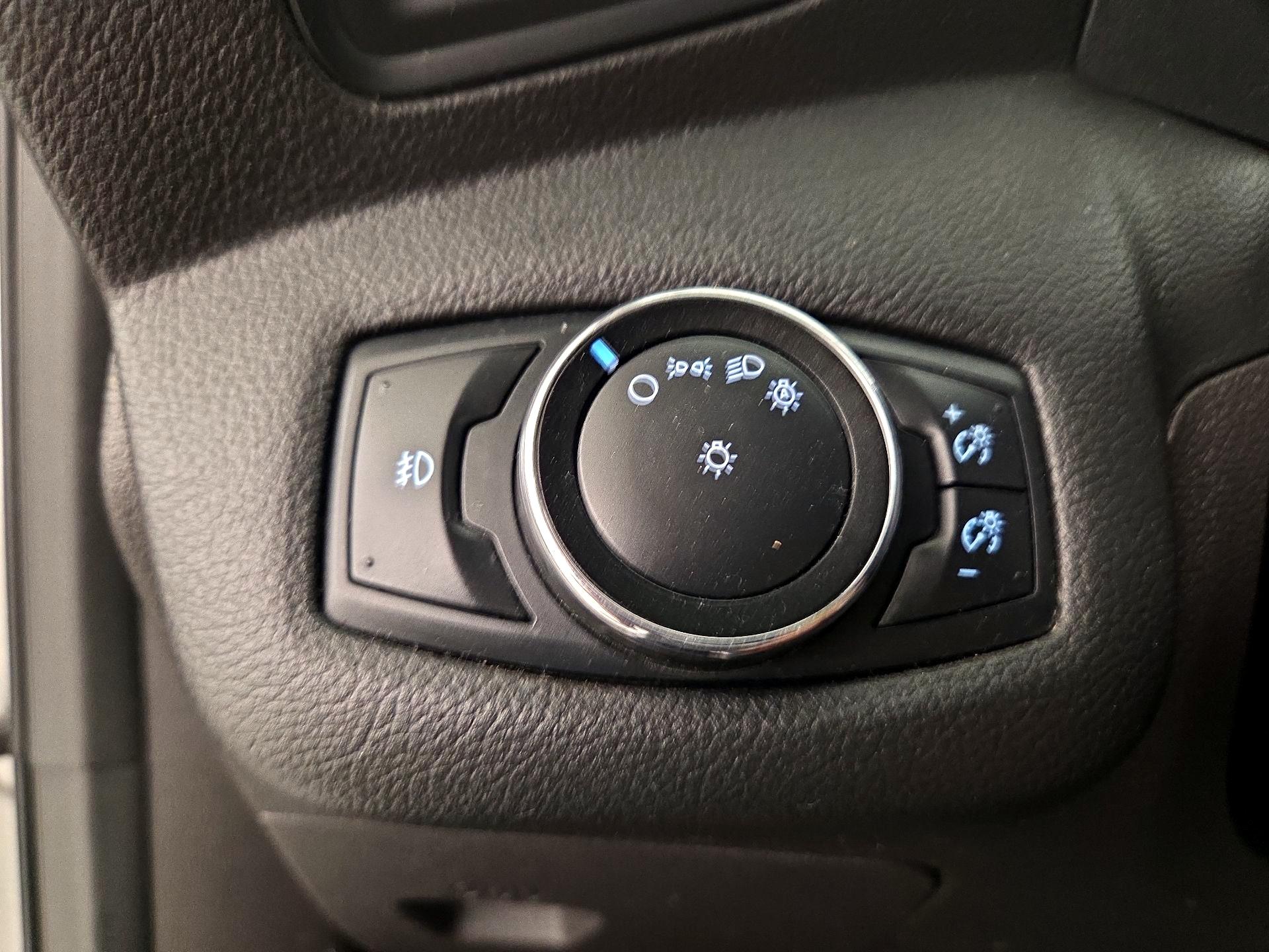 Thumbnail: 2014 Ford Escape - 13