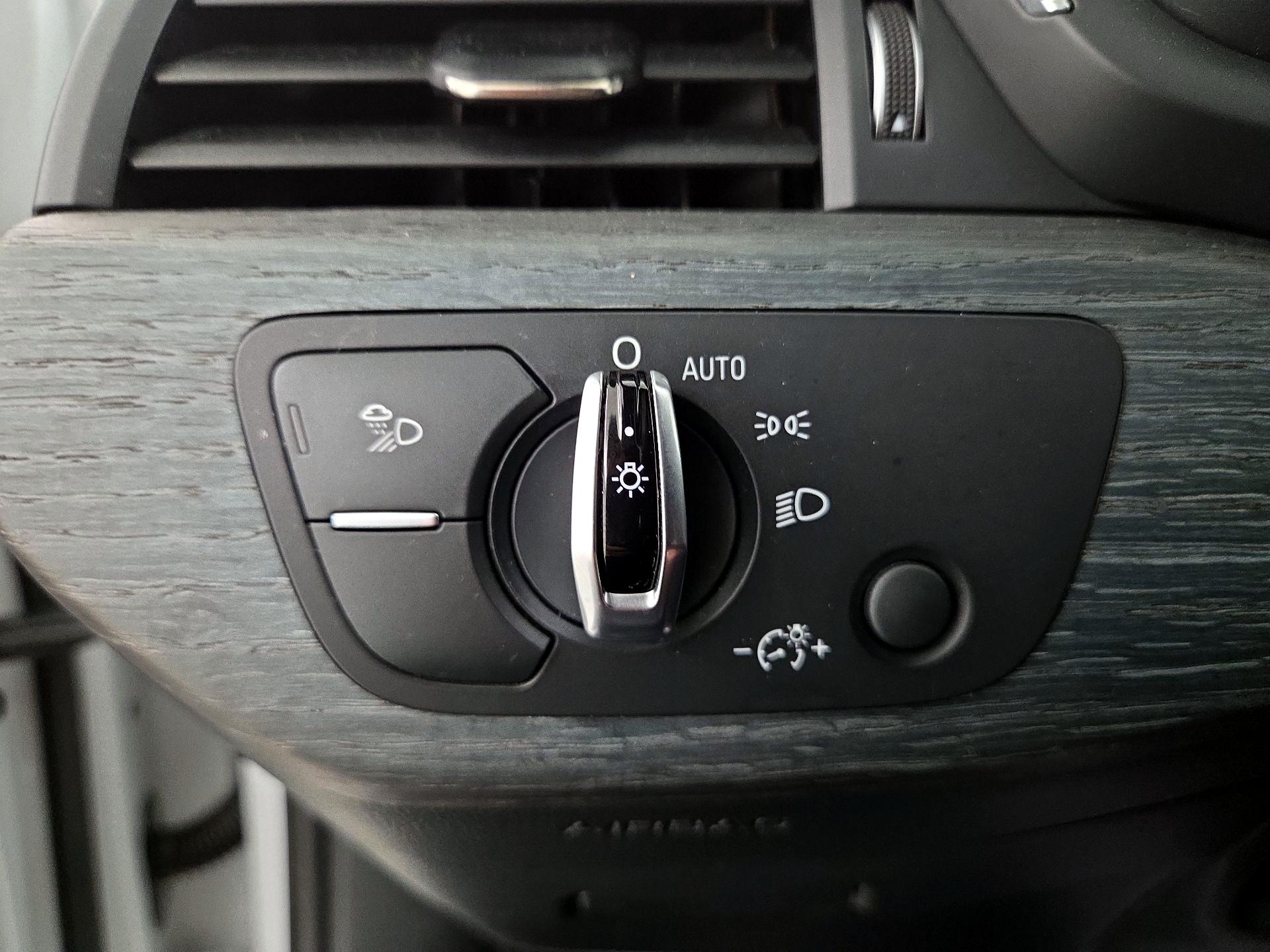 Thumbnail: 2018 Audi A4 - 13