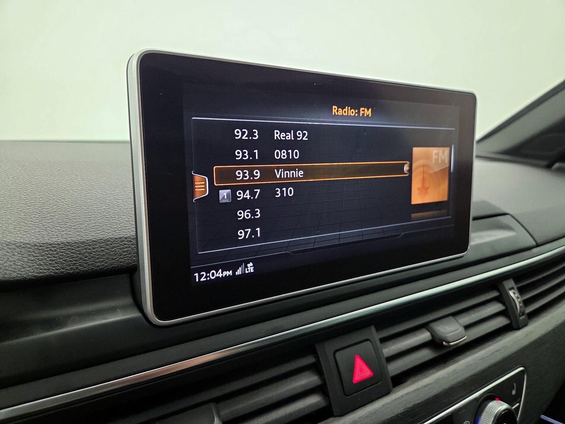 Thumbnail: 2018 Audi A4 - 16