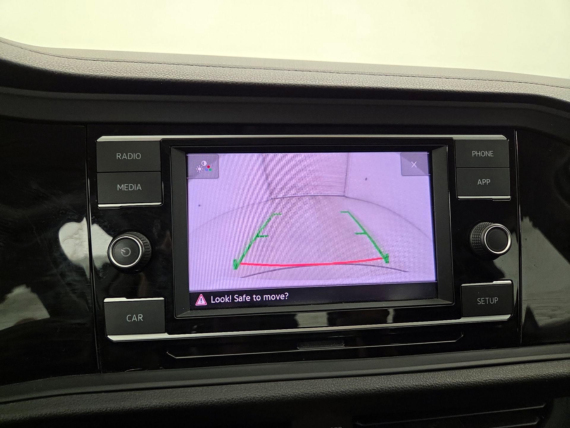 Thumbnail: 2019 Volkswagen Jetta - 14