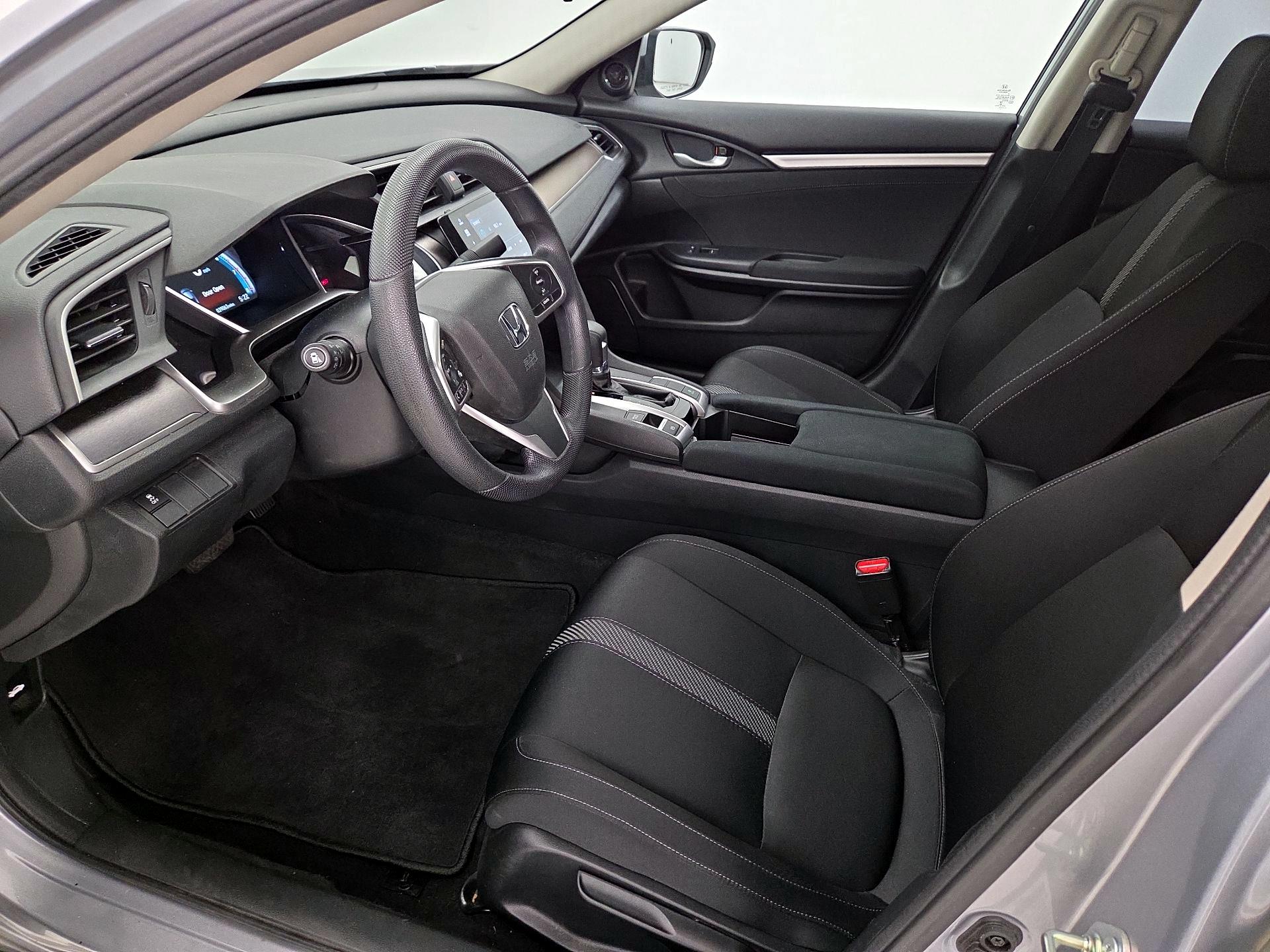 Thumbnail: 2016 Honda Civic - 11