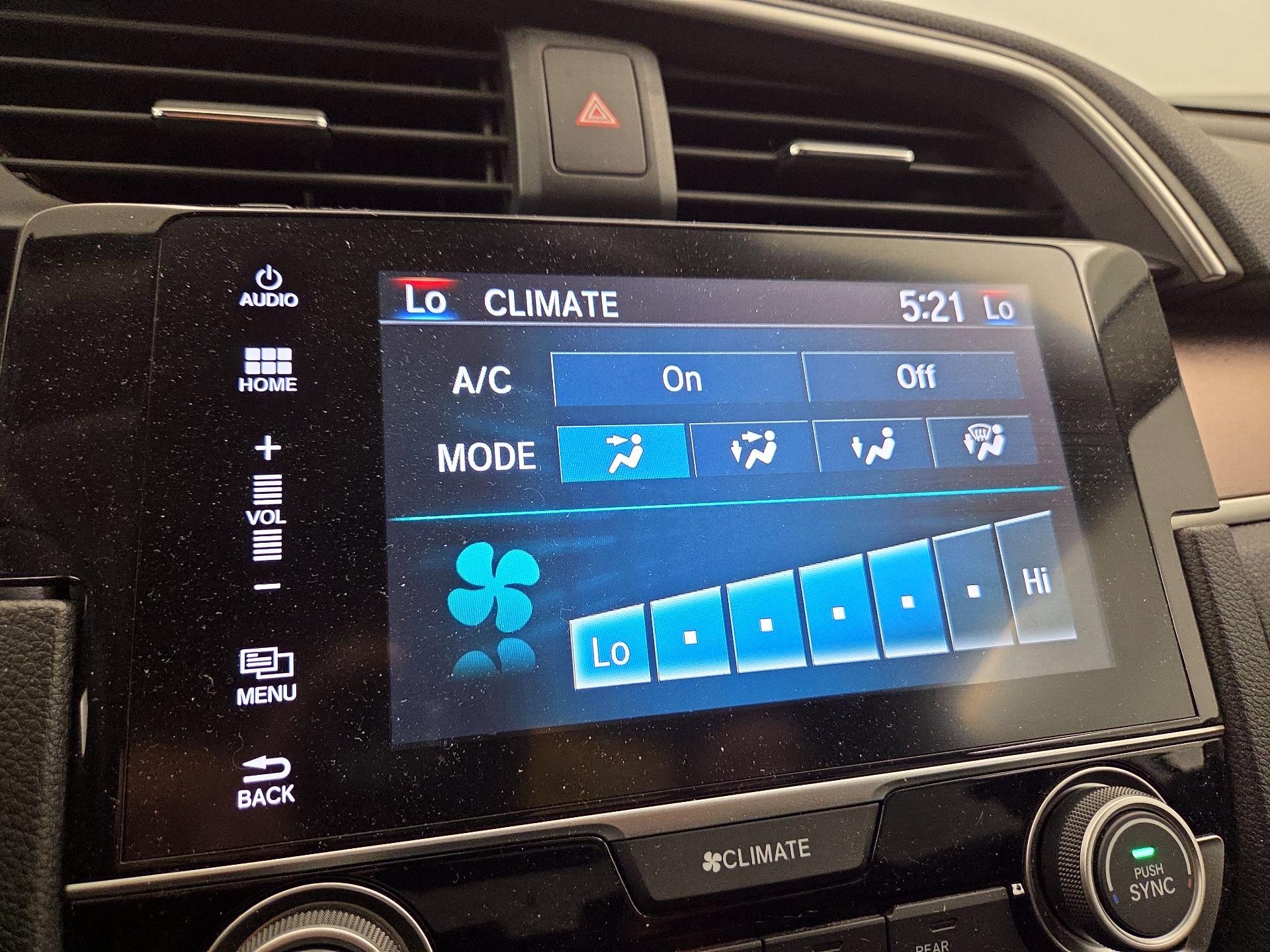 Thumbnail: 2016 Honda Civic - 16