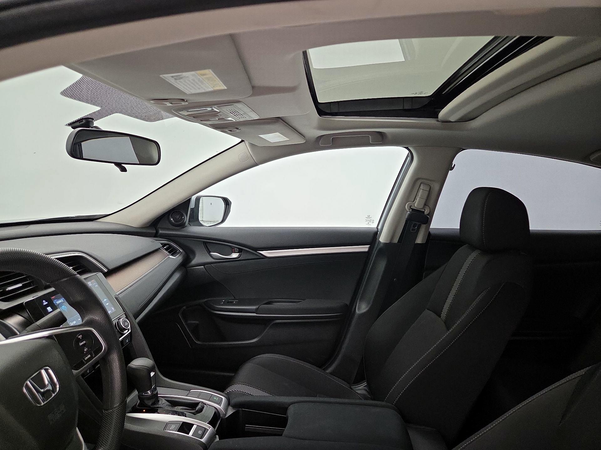 Thumbnail: 2016 Honda Civic - 19