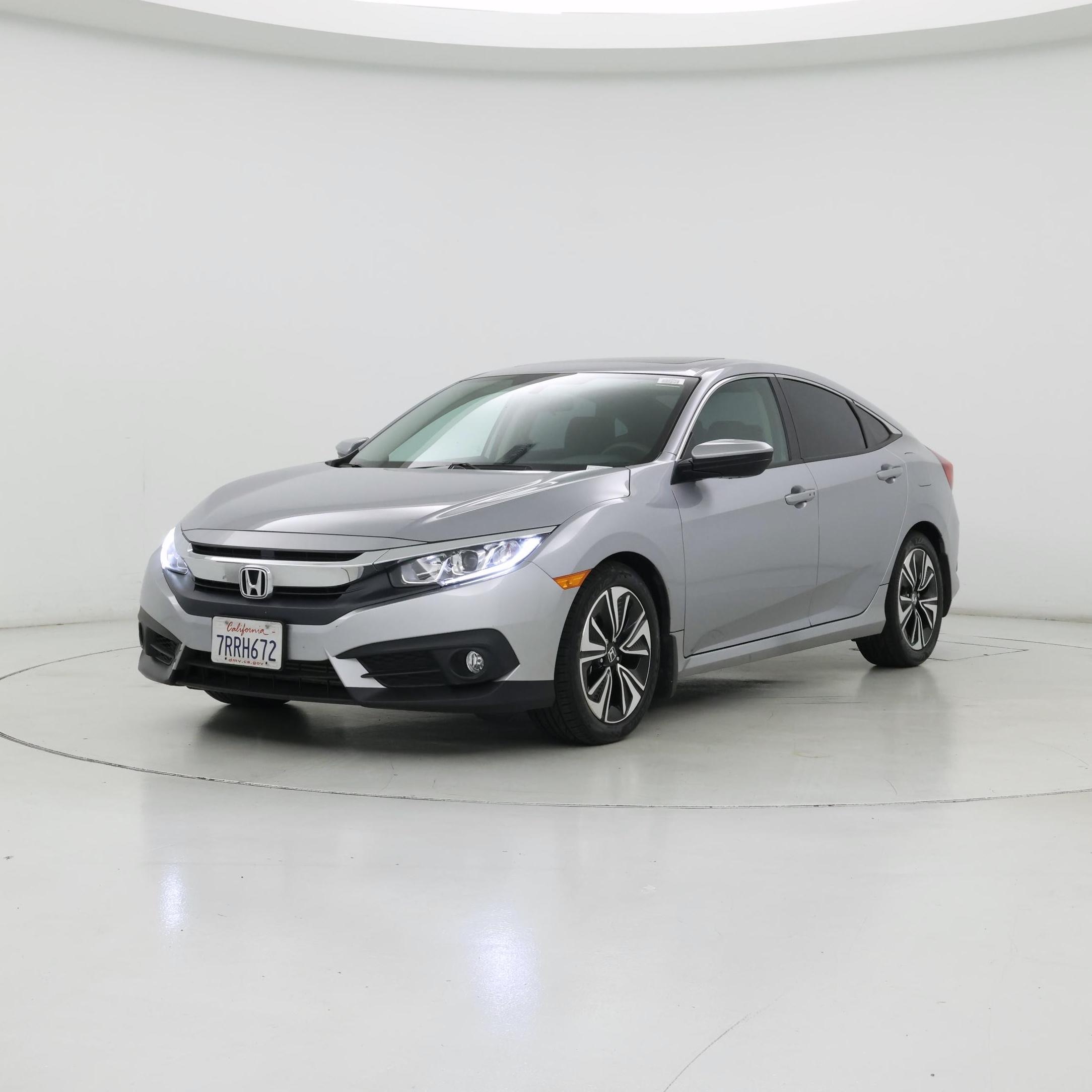 Thumbnail: 2016 Honda Civic - 4