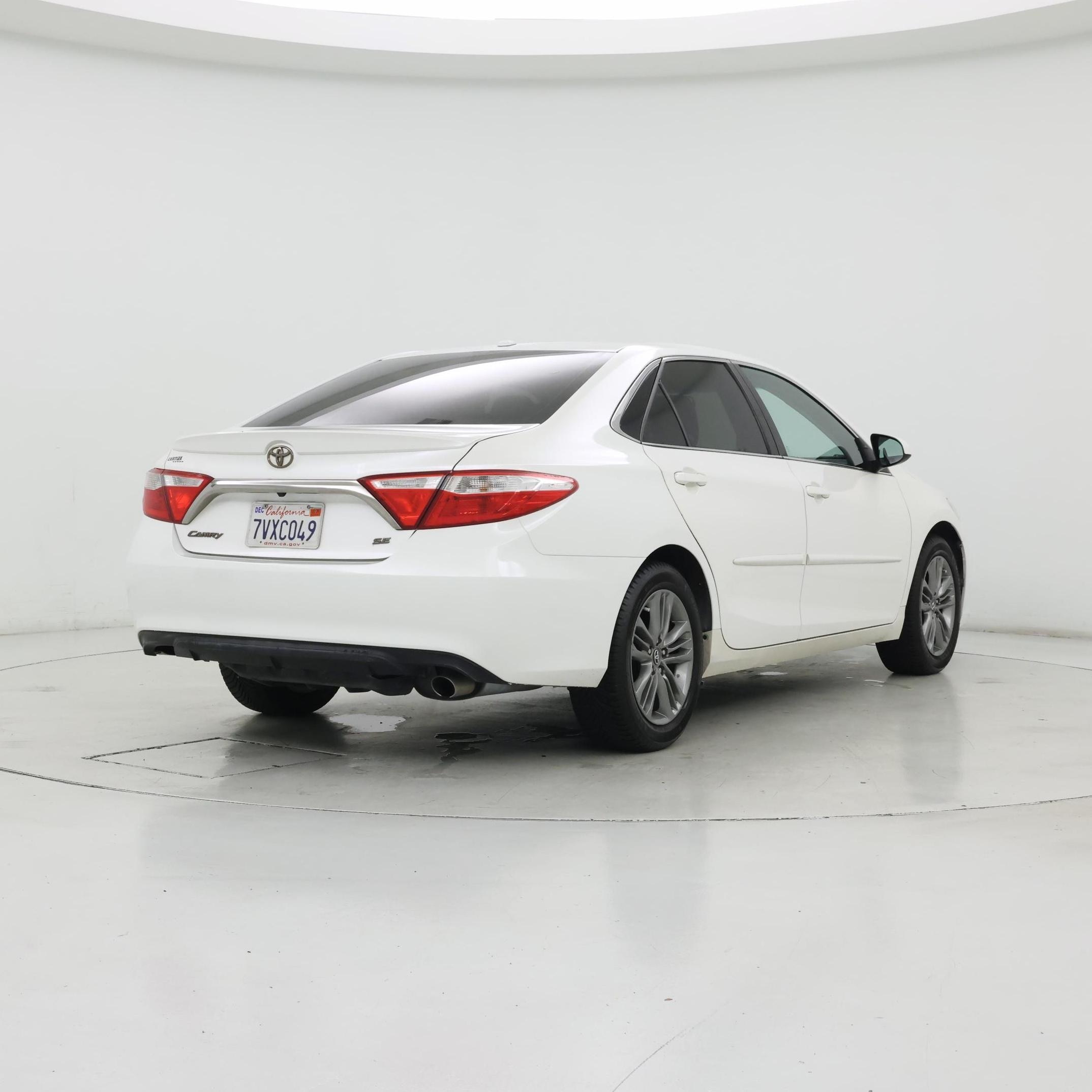 Thumbnail: 2017 Toyota Camry - 8