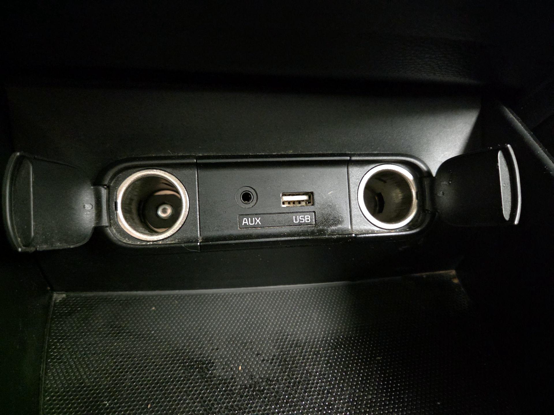 Thumbnail: 2018 Kia Soul - 17